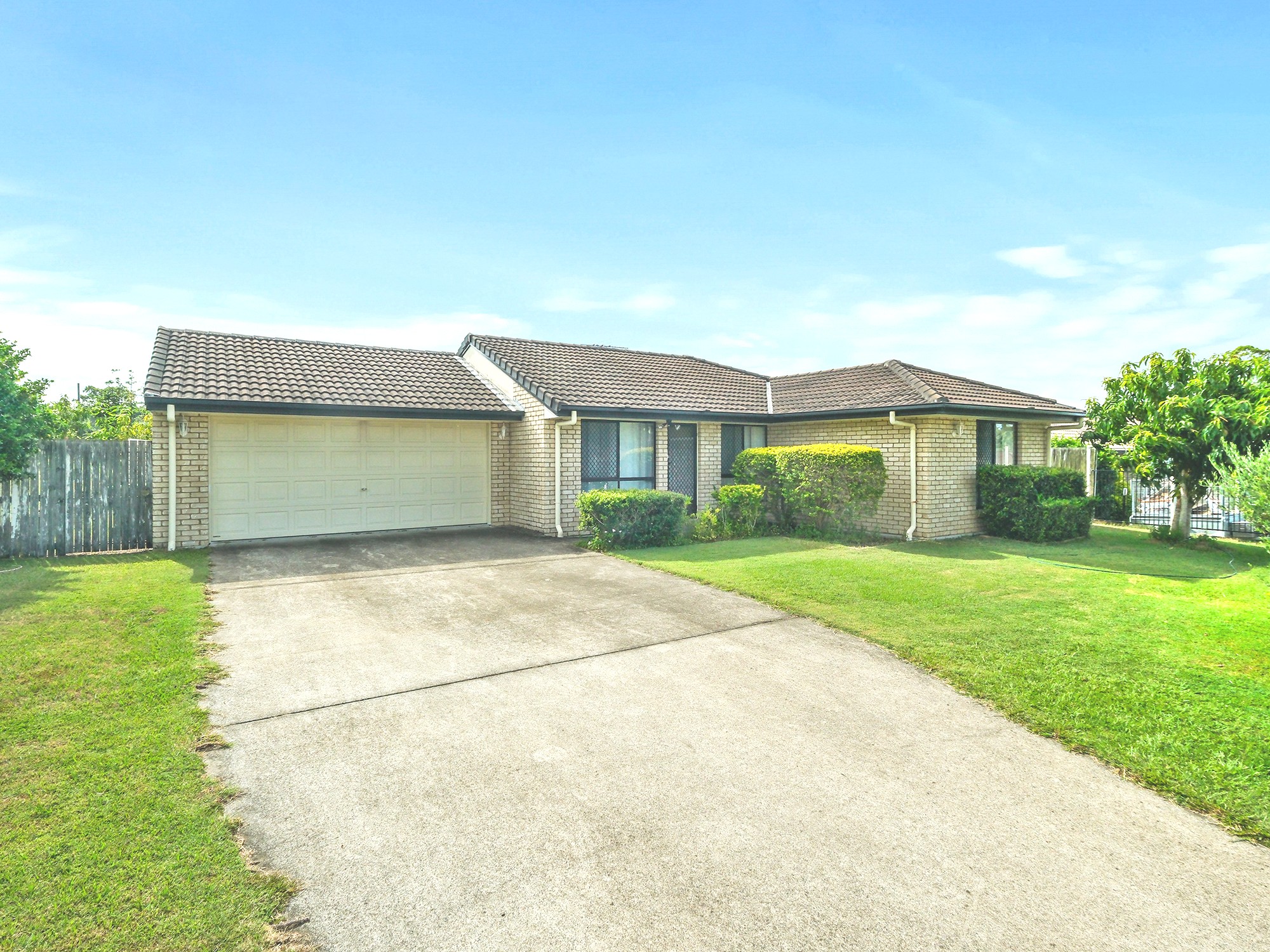 2 Wolfik Drive, Goodna, QLD 4300