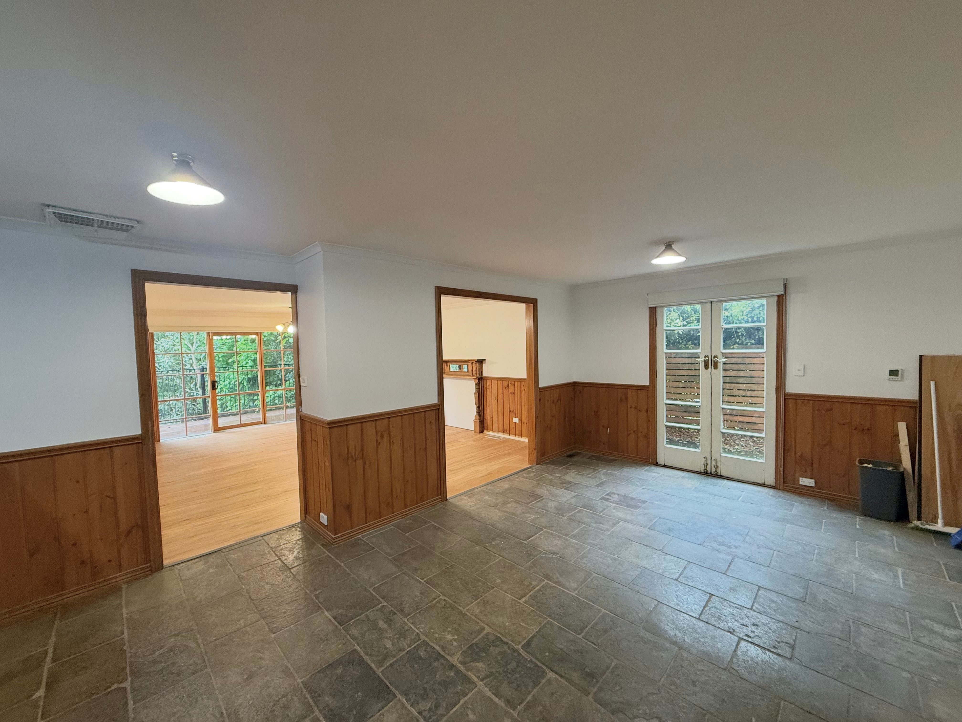 92 Burke Street — photo 5 of 15