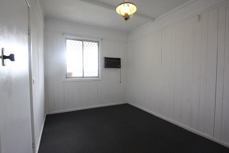 20 Kent Street, Minto, NSW 2566