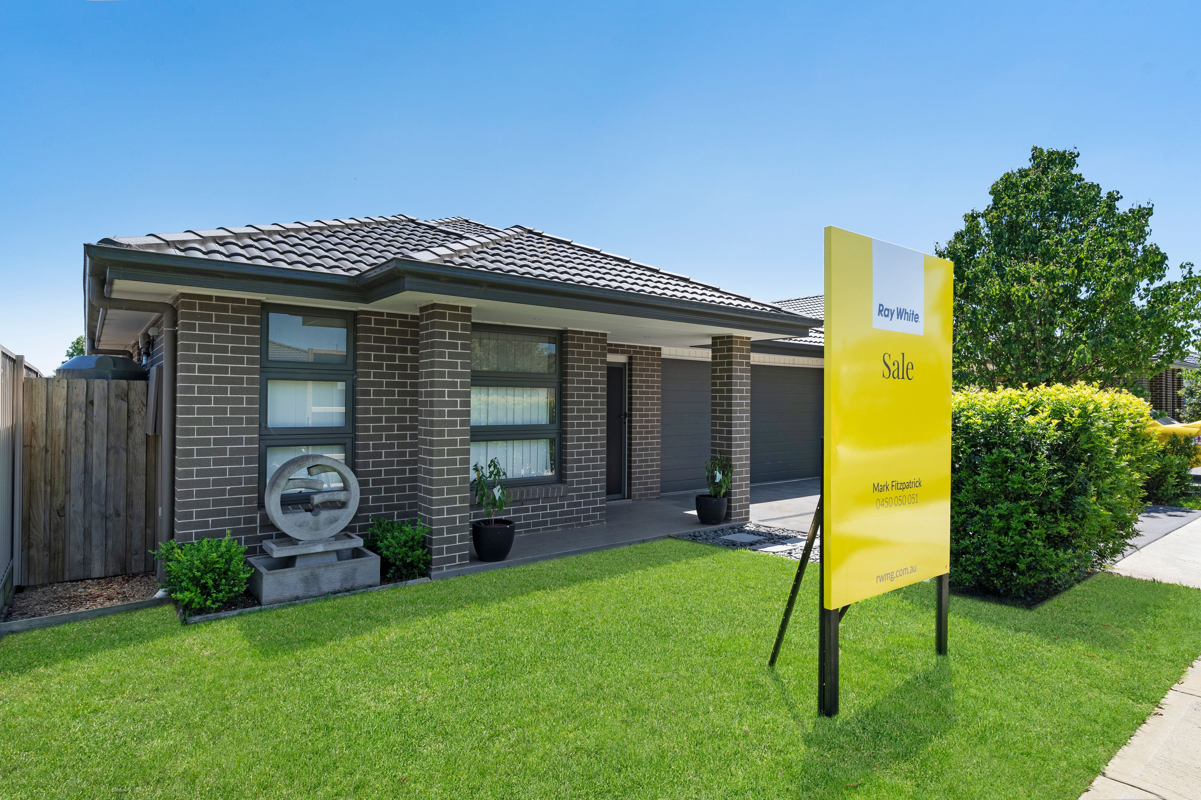 21 Reynolds Street, Spring Farm, NSW 2570