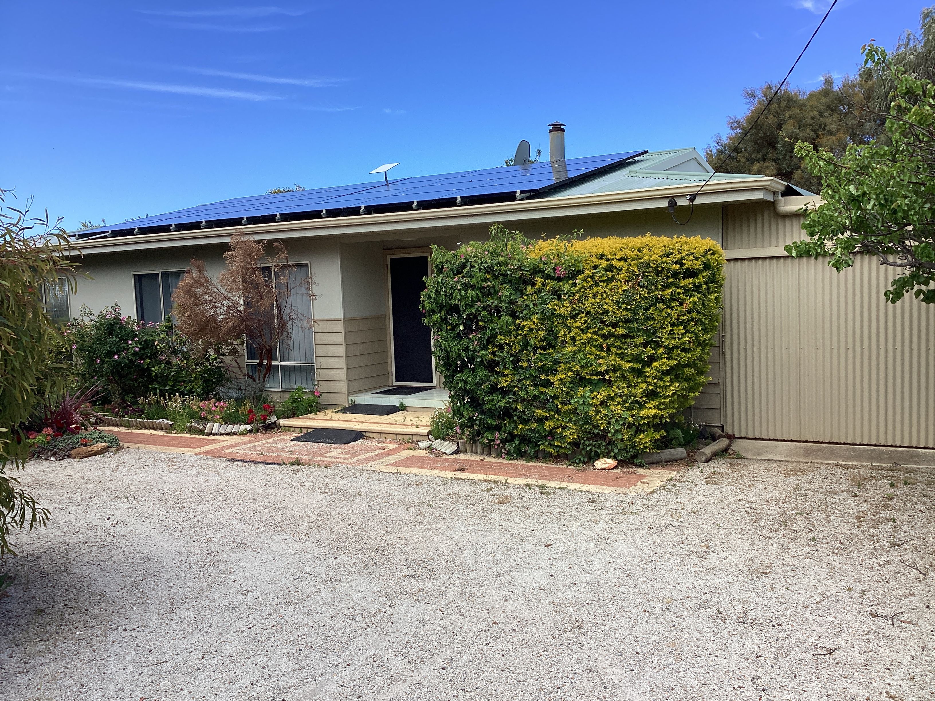 17 Birdwood Street, Hopetoun, WA 6348