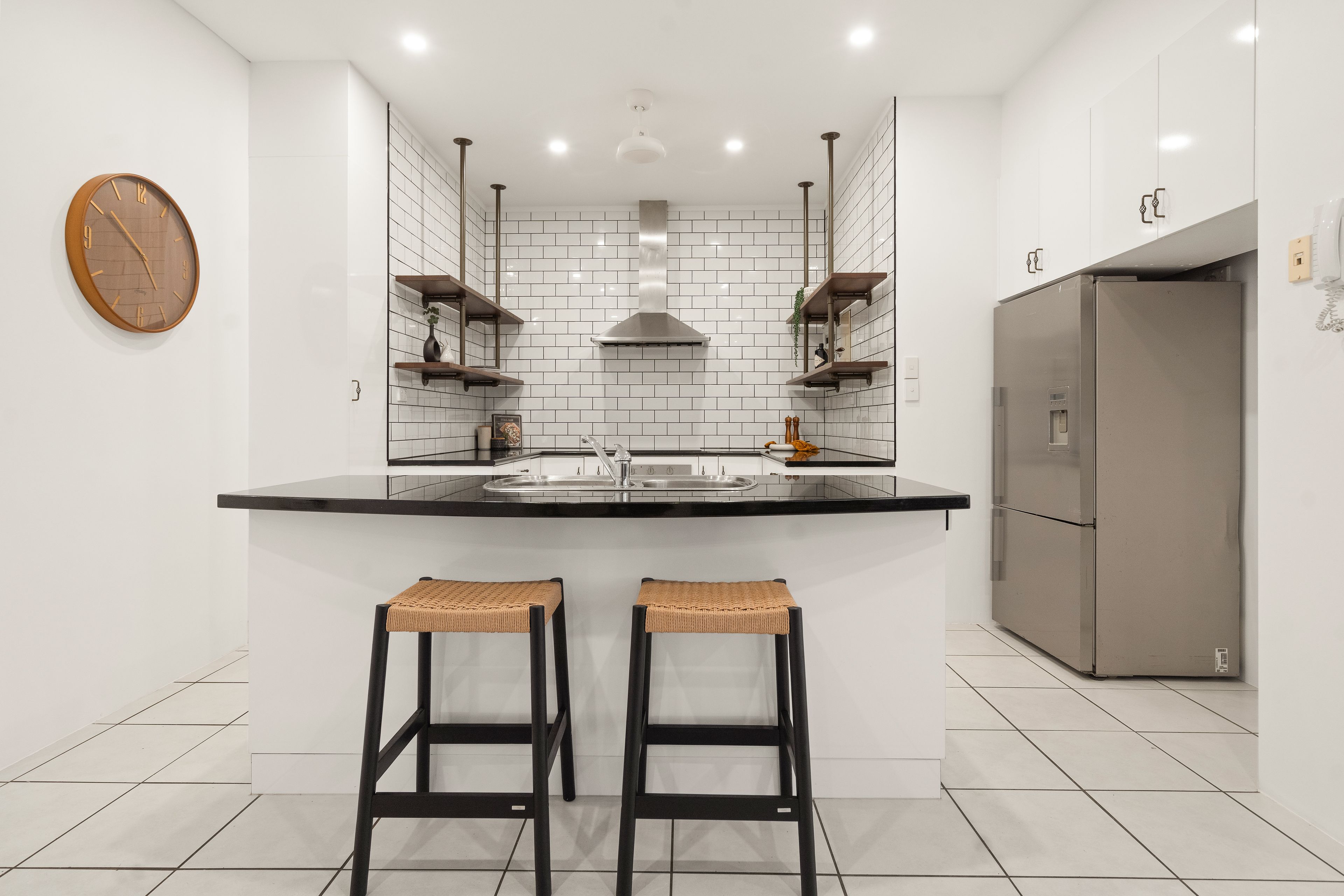 10/5 Lambell Terrace — photo 10 of 29