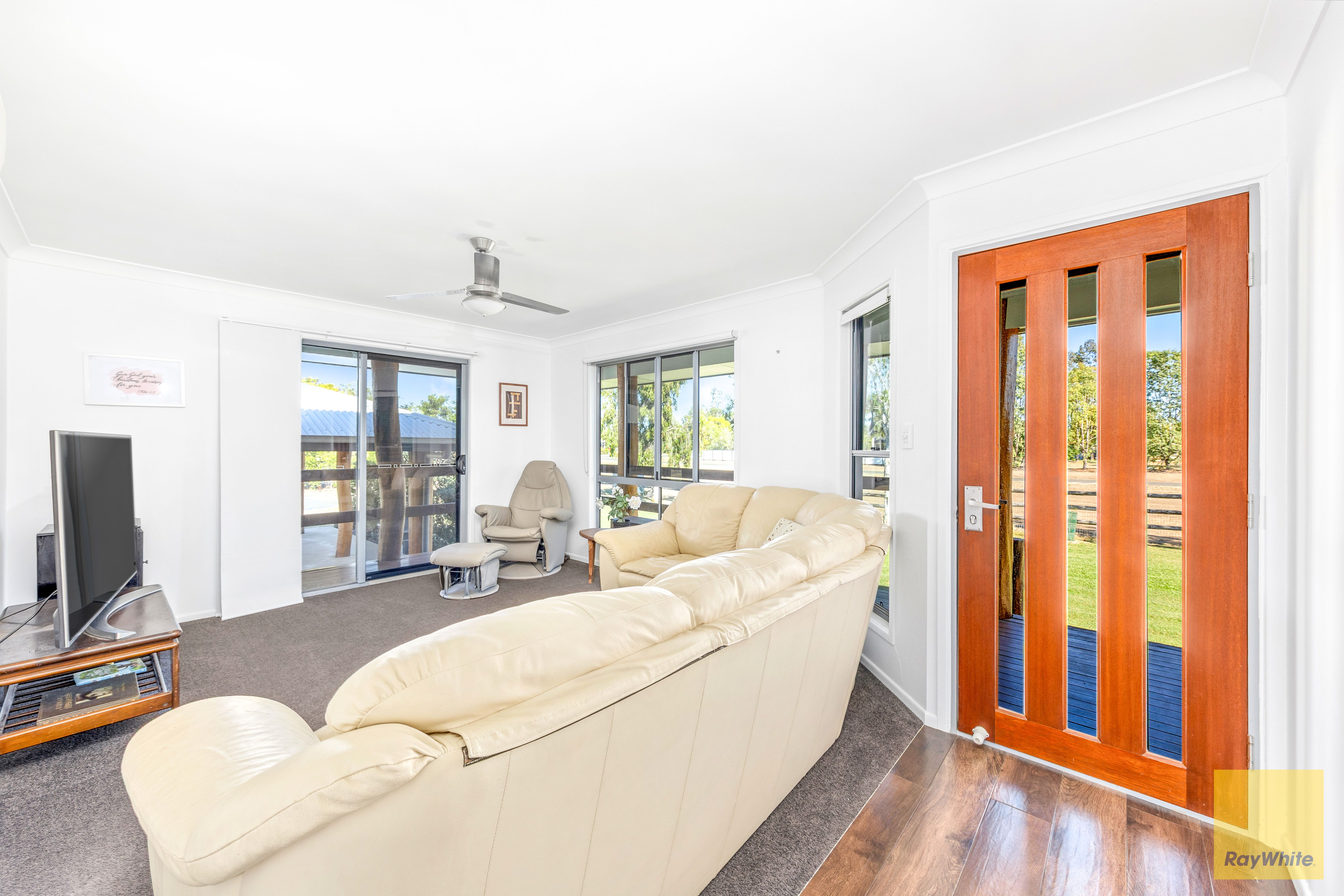 46 Edgewood Drive — photo 10 of 30