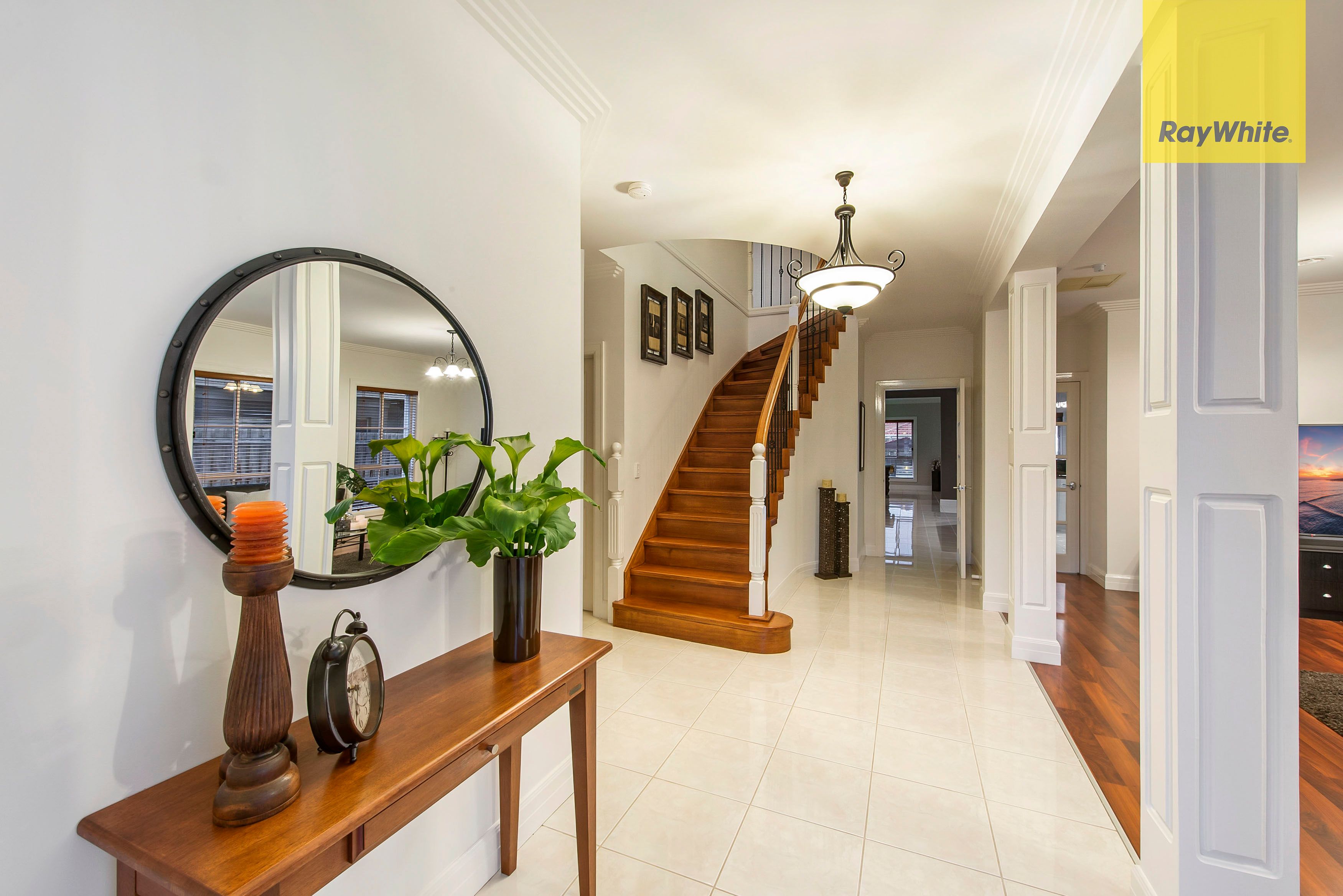 2 Tambo Crescent, Taylors Hill, VIC 3037