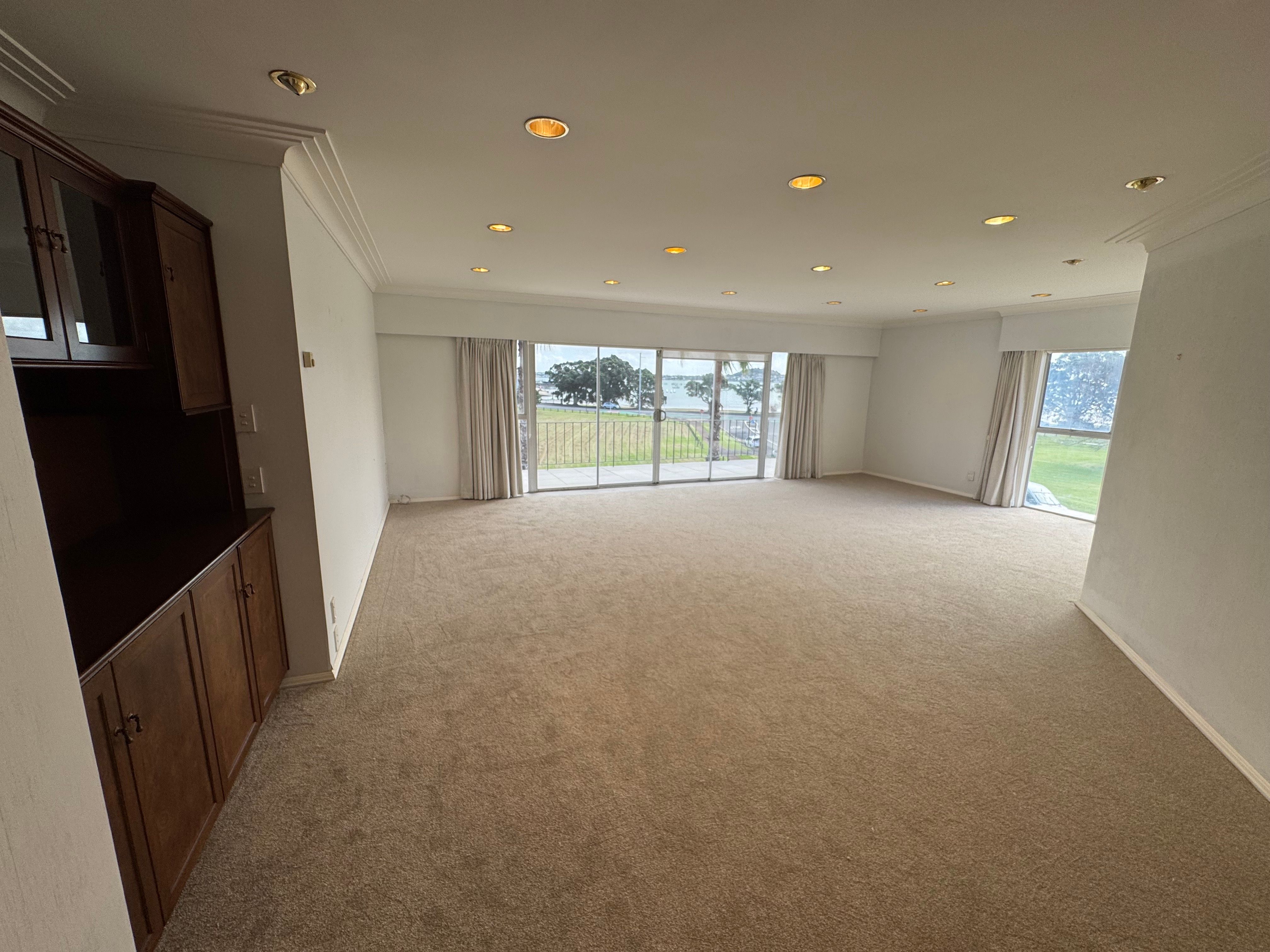 2/1 Watene Crescent, Orakei, Auckland City