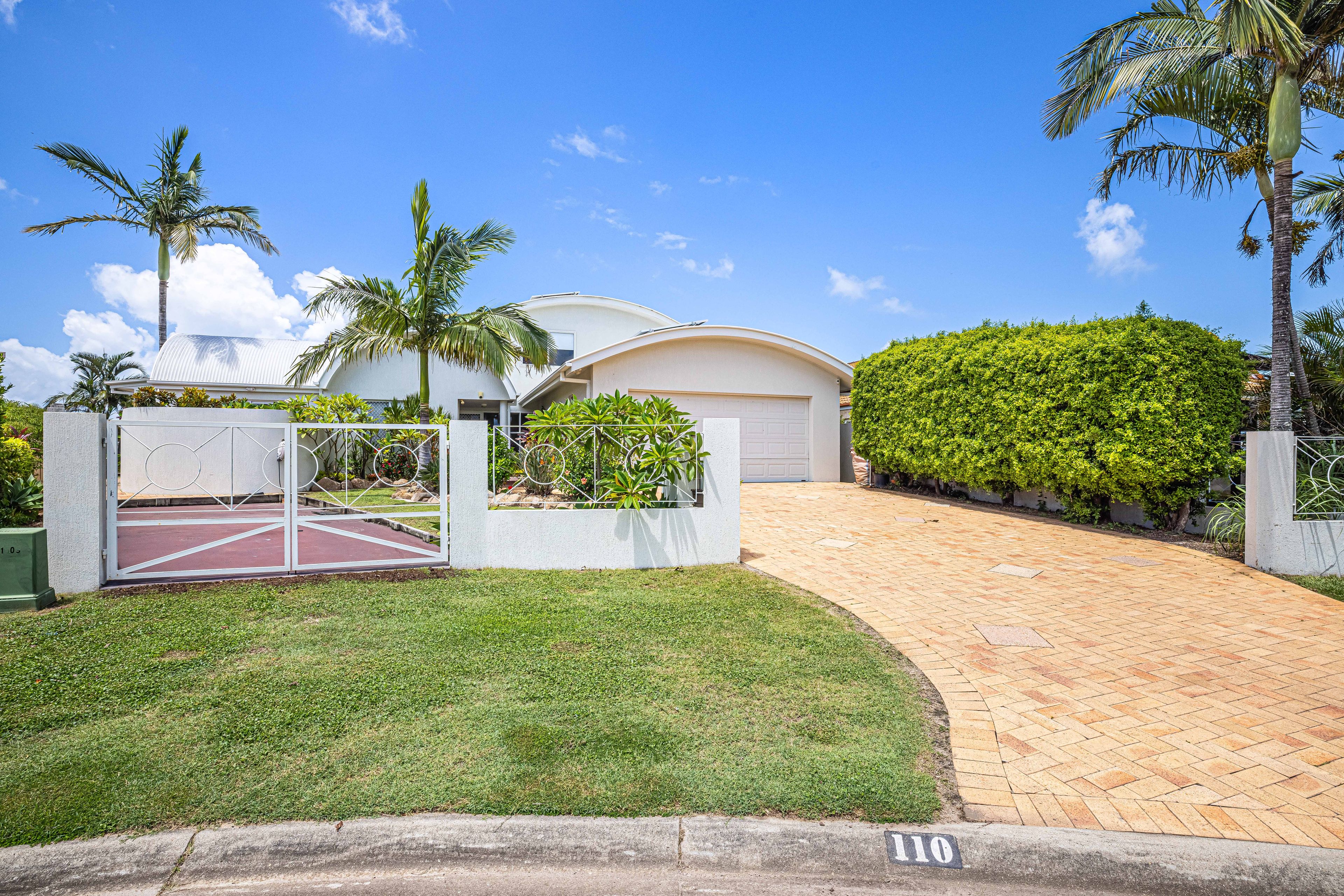 110 Kangaroo Avenue, Bongaree, QLD 4507 Sold House Bribie Island