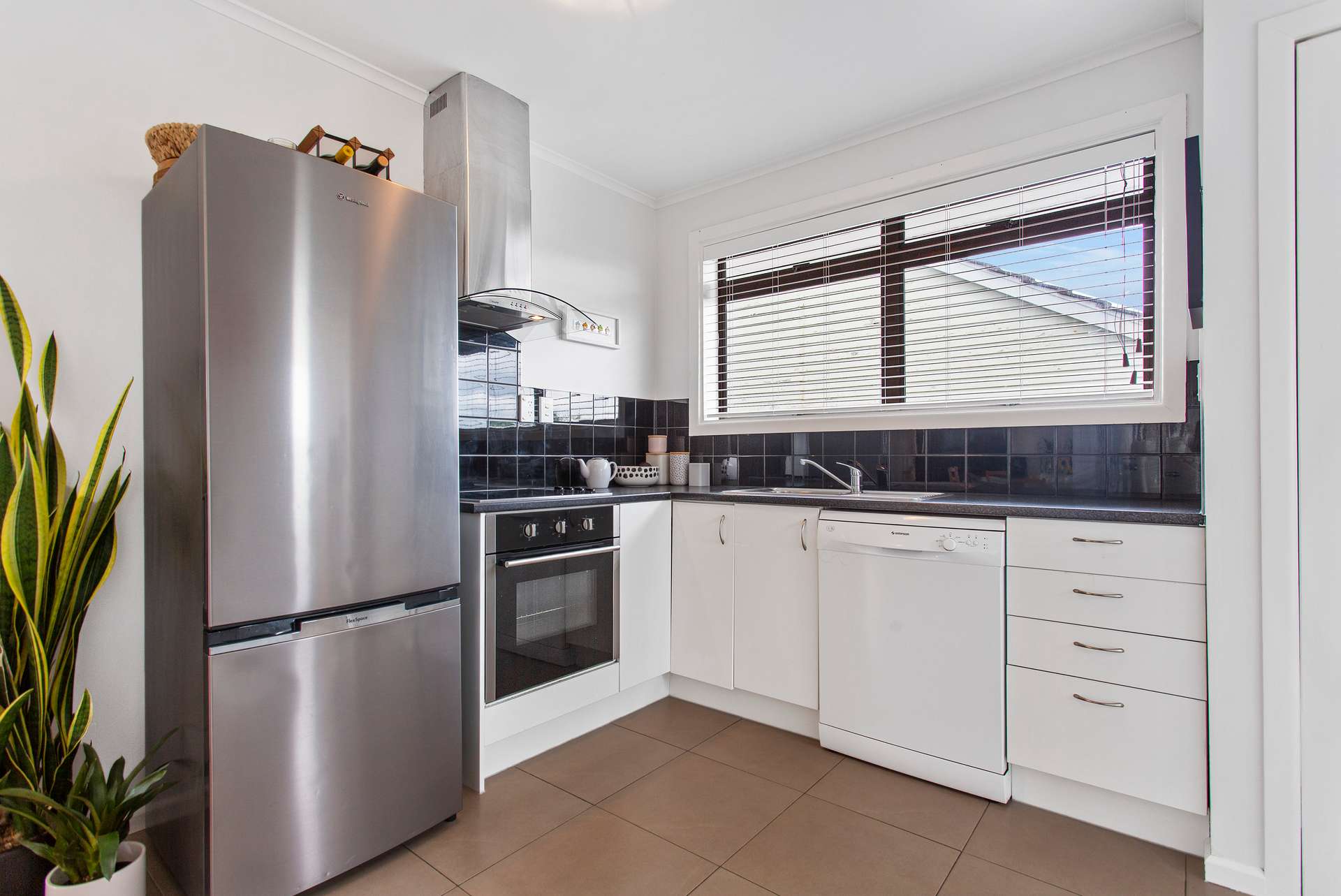 72 Miller Road photo 2