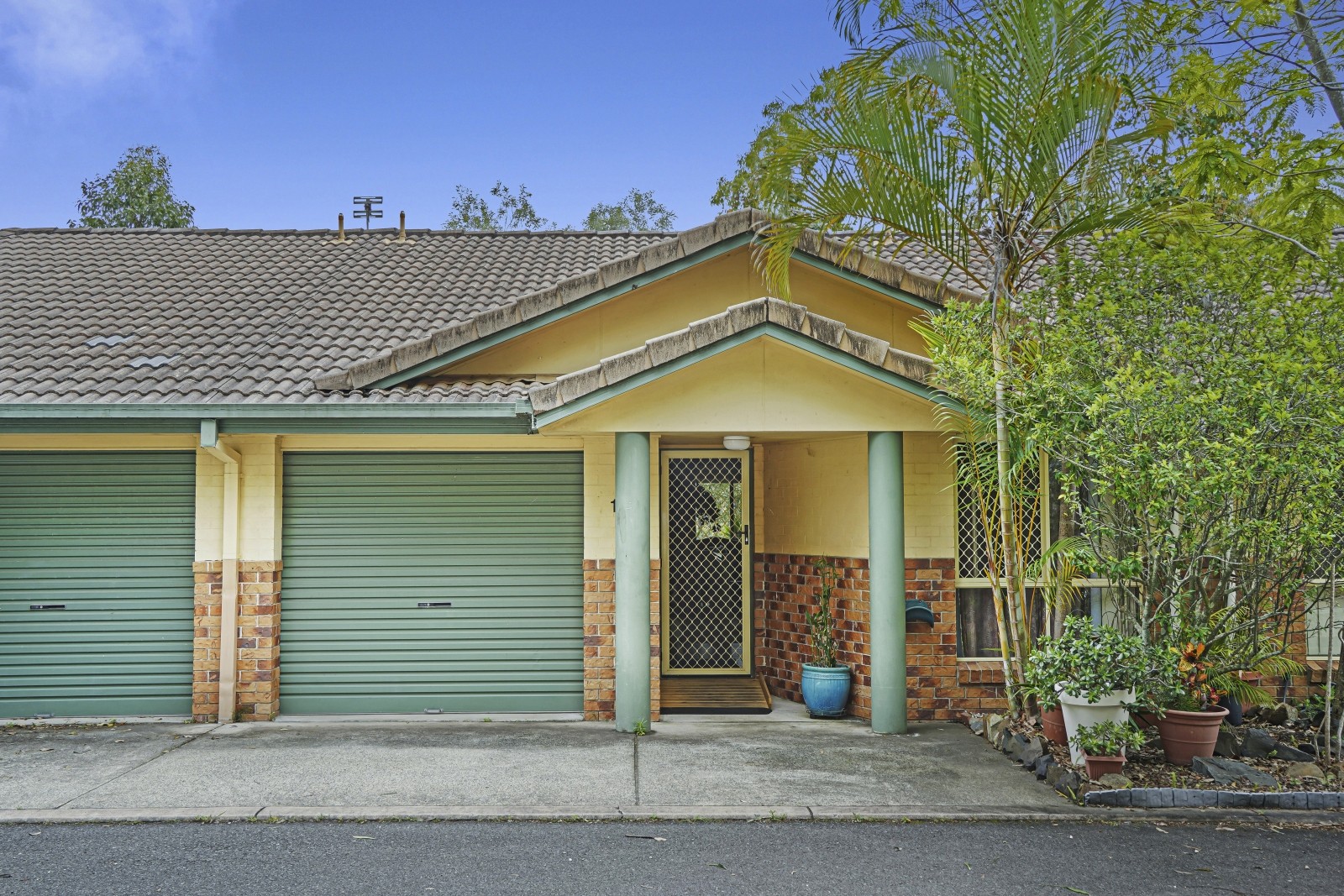 17/31 Simpsons Road, Elanora, QLD 4221