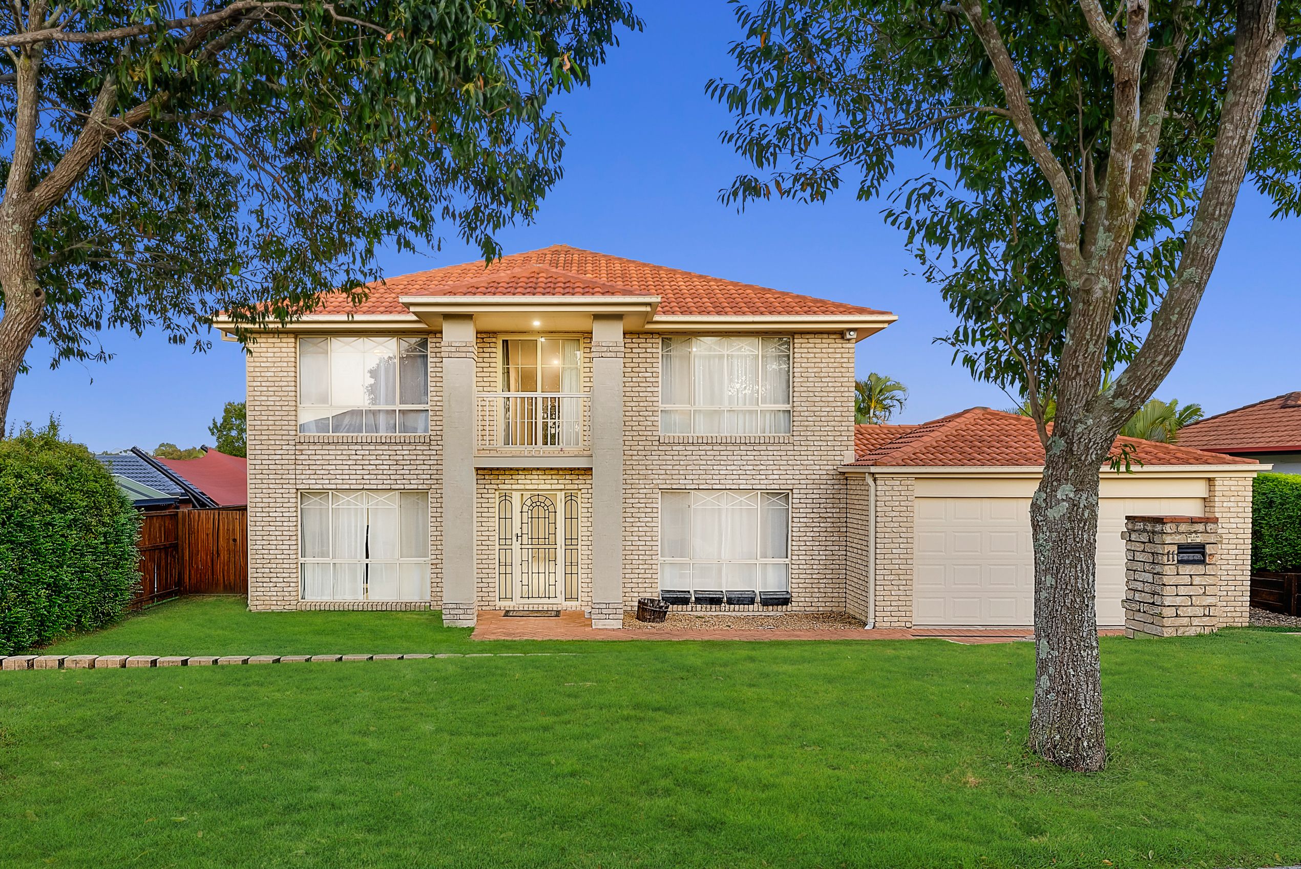 11 Chilton Crescent, North Lakes QLD 4509