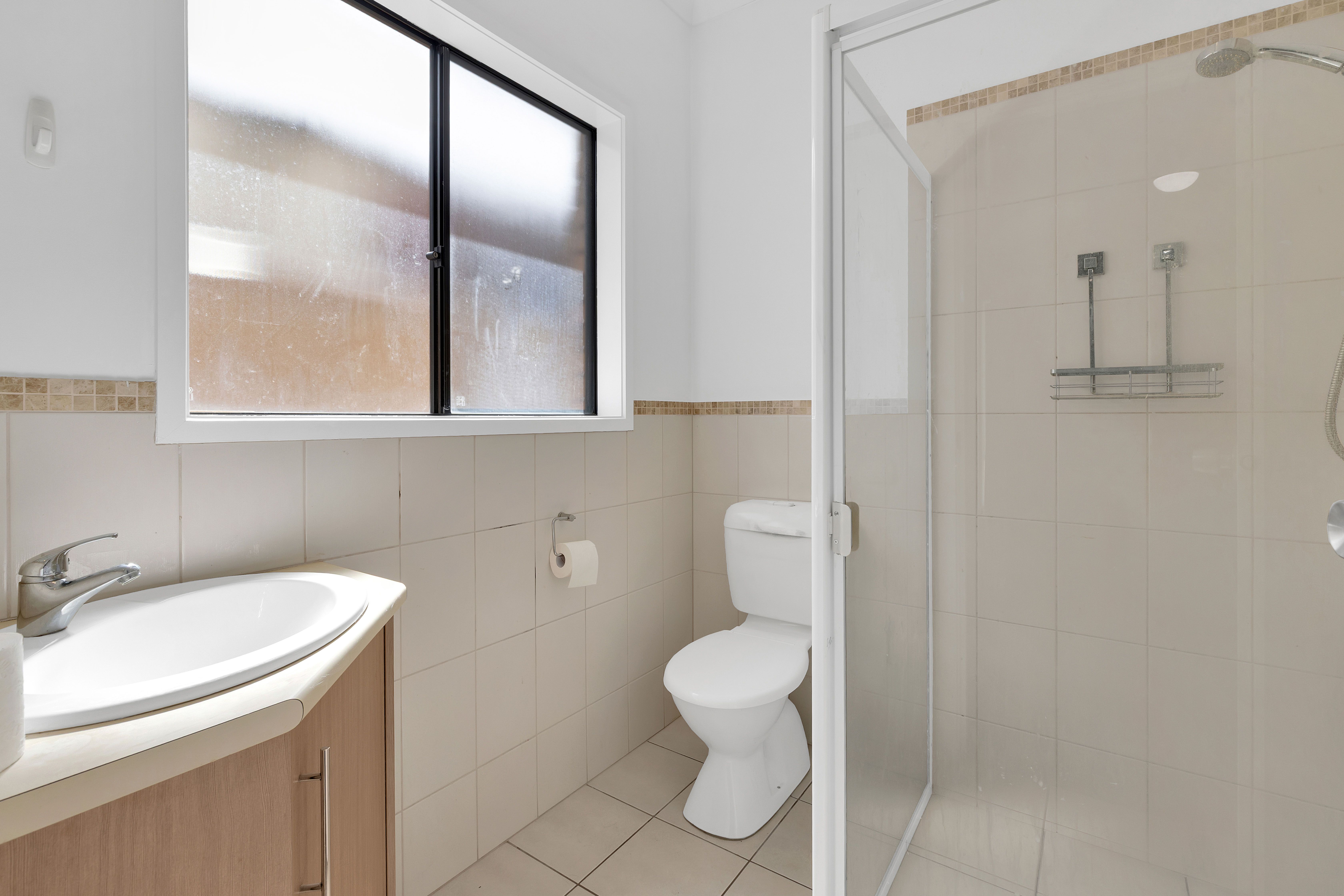 12A Moreshead Street — photo 13 of 17