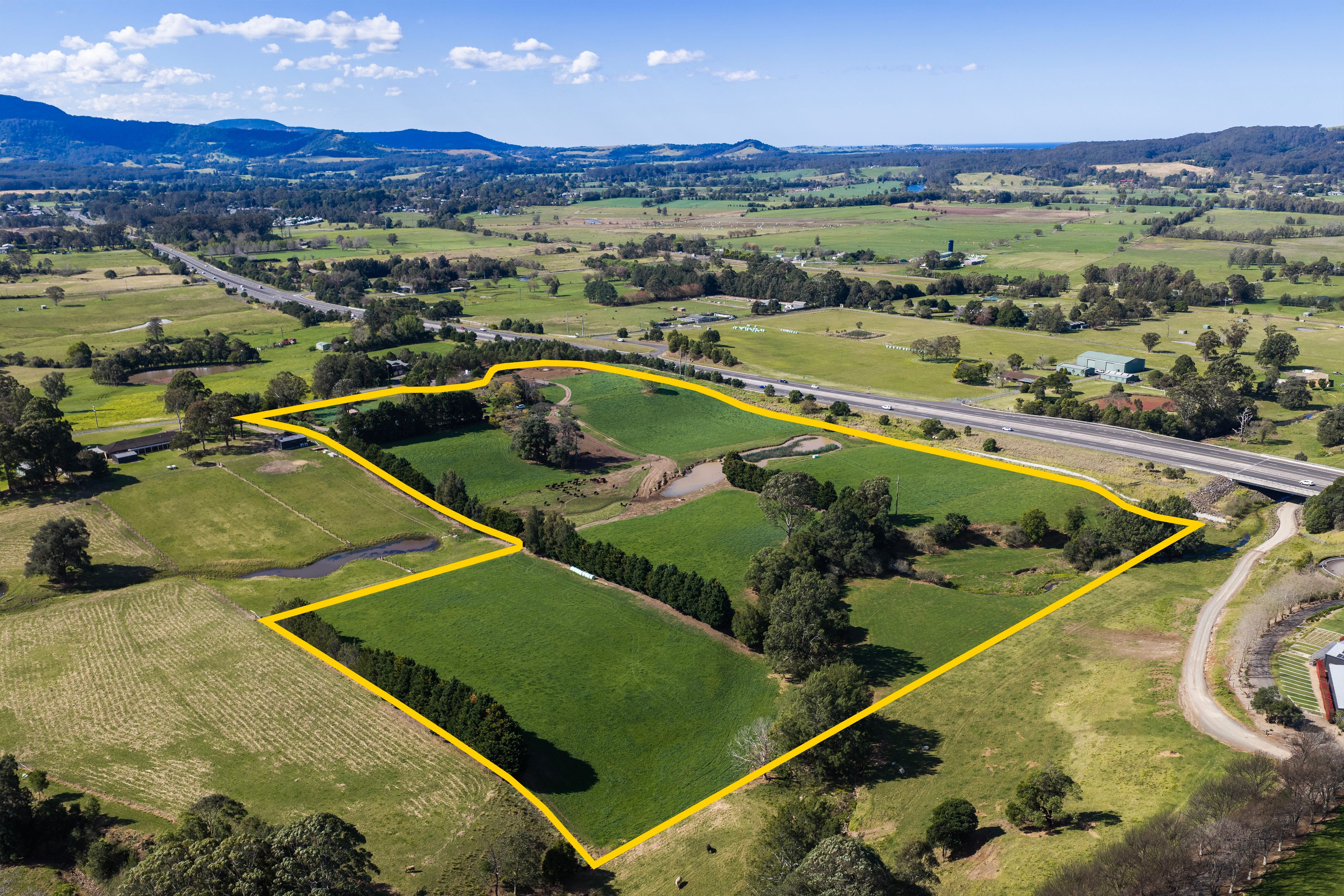 21 Croziers Road — photo from Ray White Gerringong