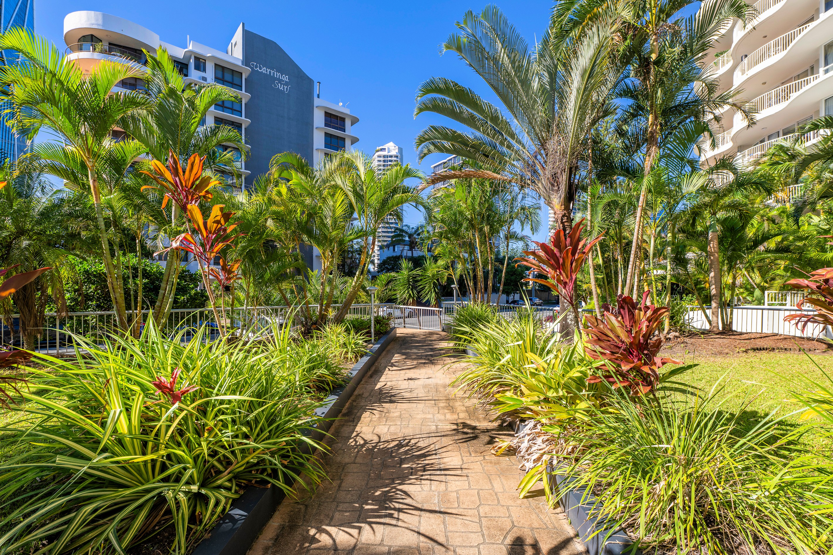 3/220 Surf Parade, Surfers Paradise, QLD 4217