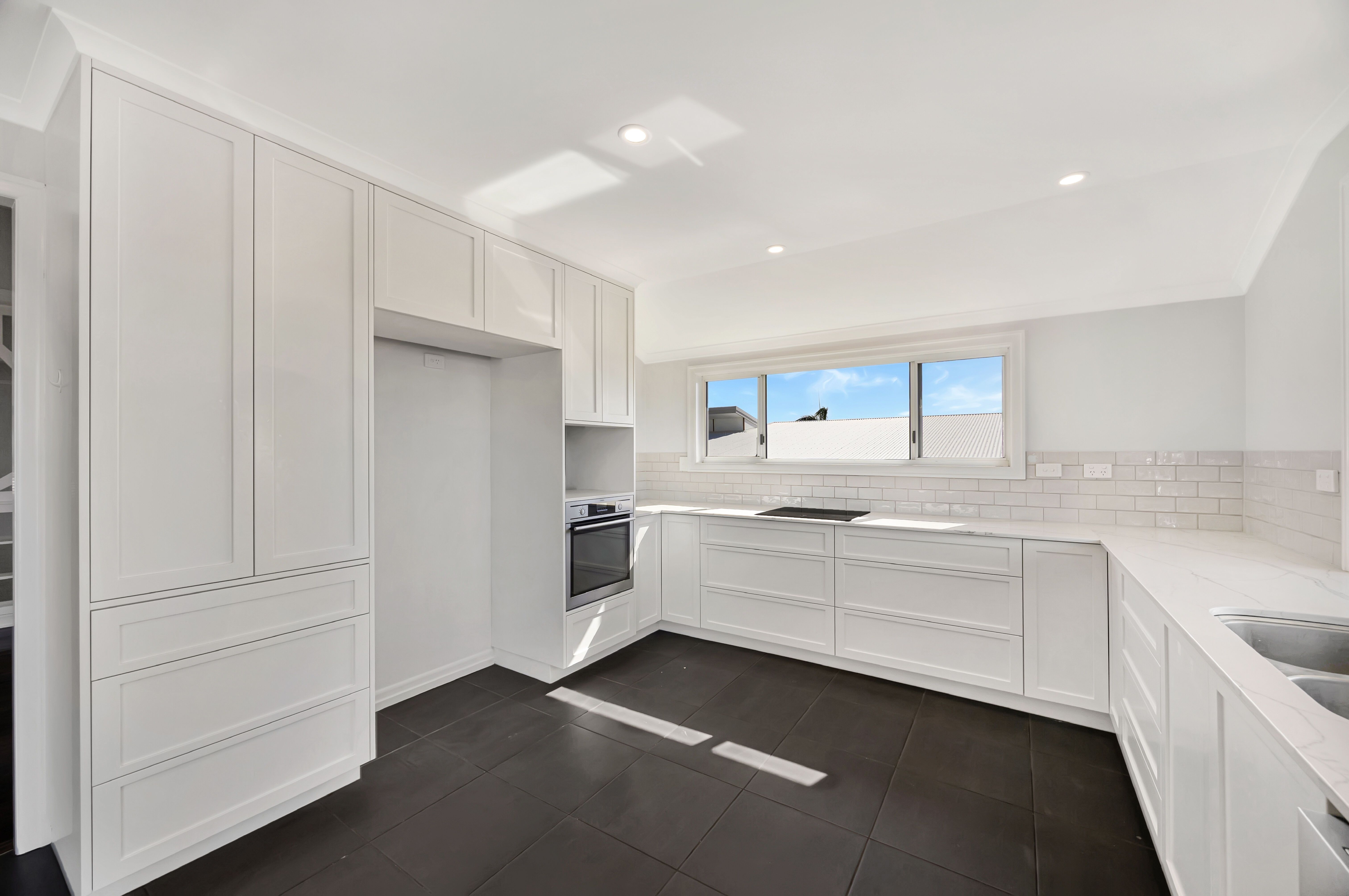 148 Oaka Lane — photo 3 of 30