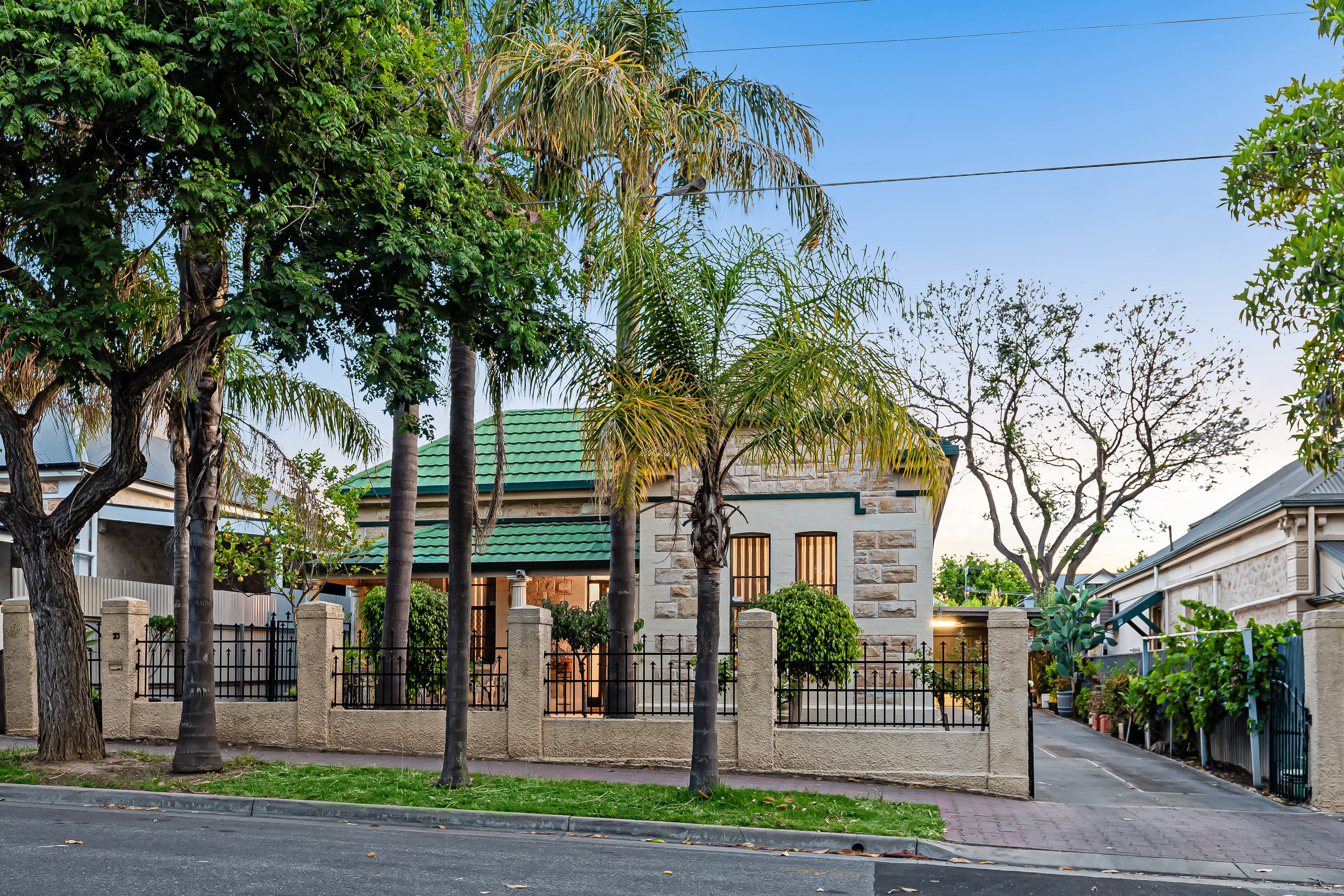33 Vine Street, Prospect, SA 5082