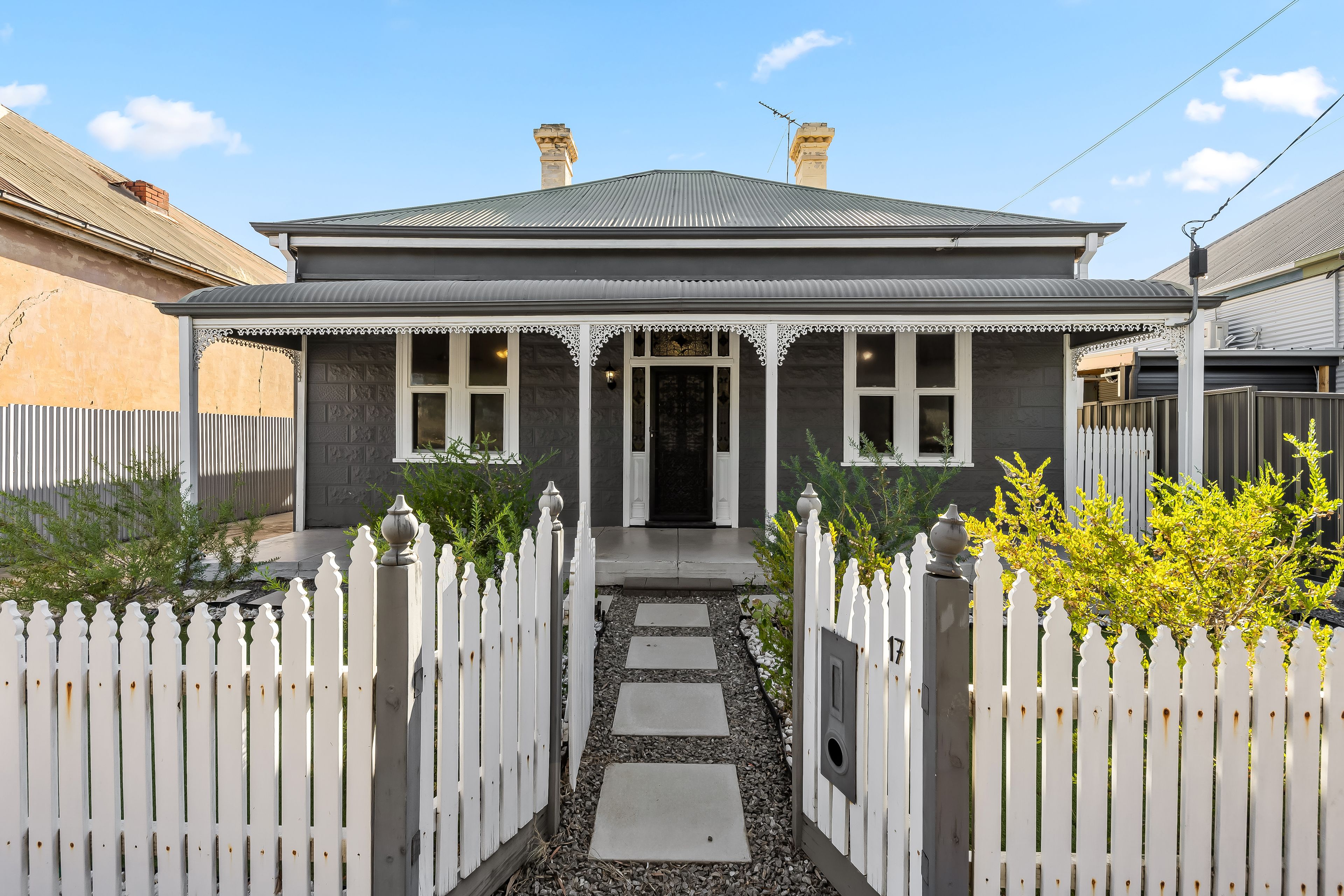 17 Craigie Street, Birkenhead SA 5015