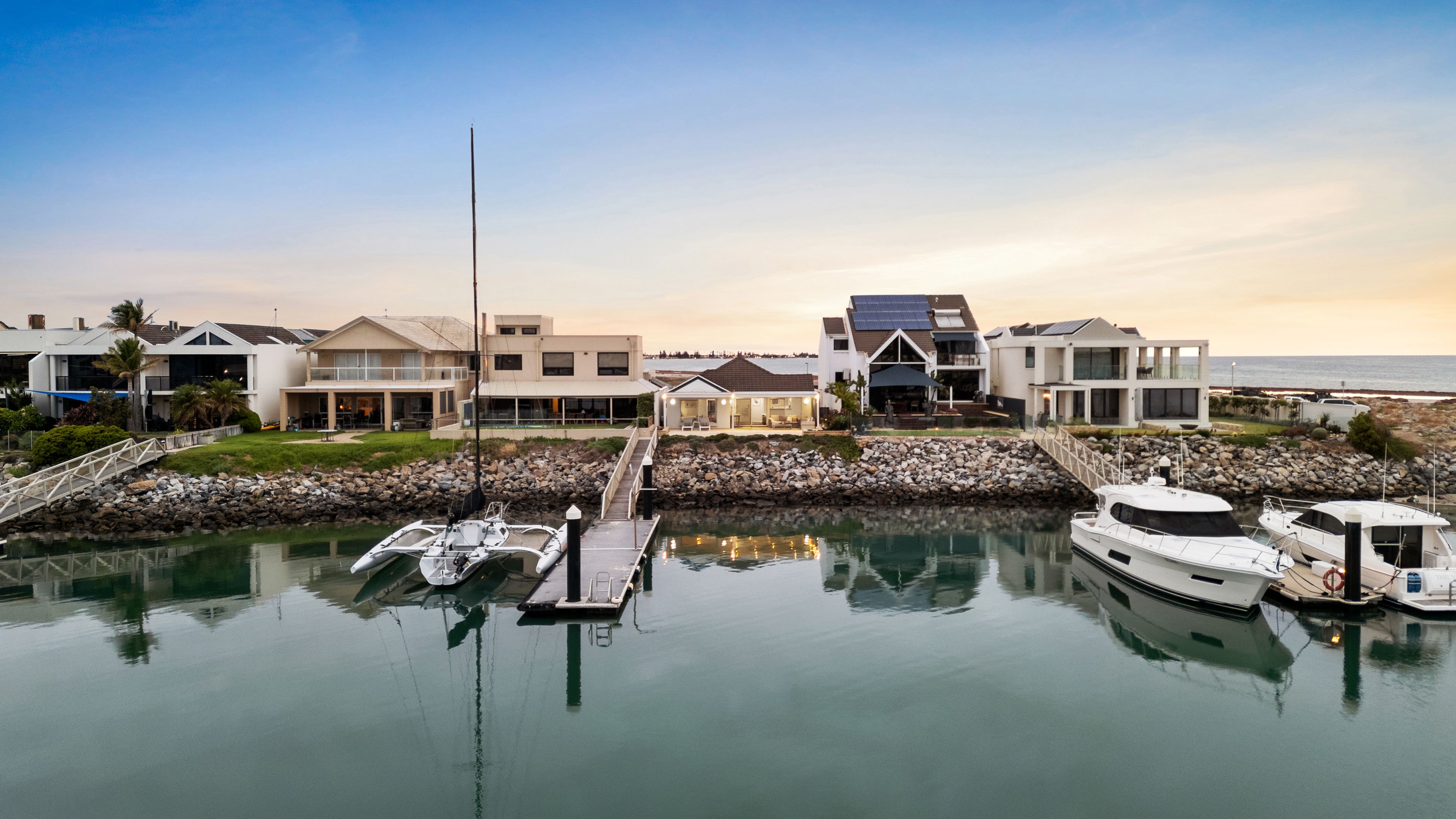 34 Cooroyba Court, North Haven, SA 5018