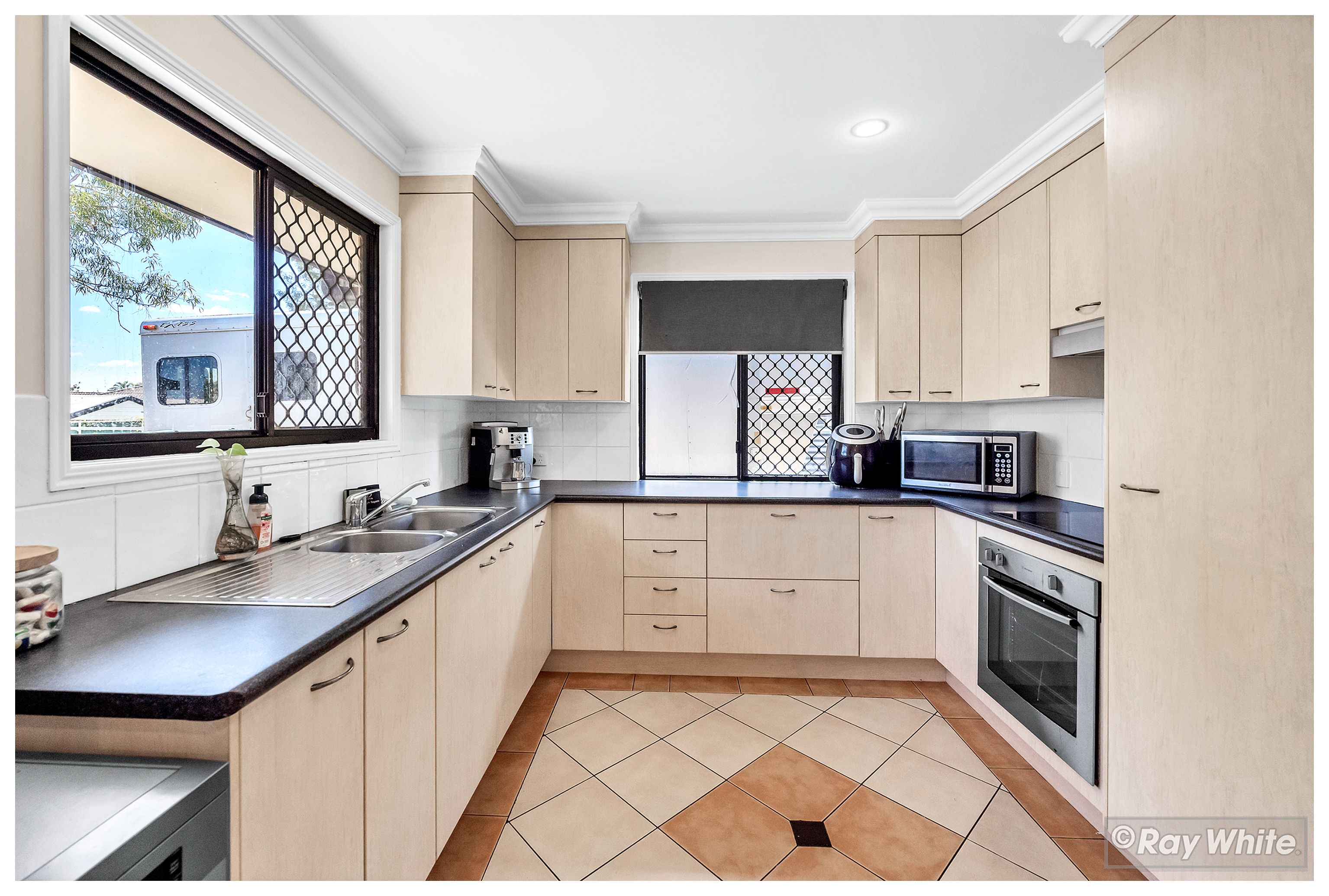 34 Fitzgerald Street — photo 4 of 19
