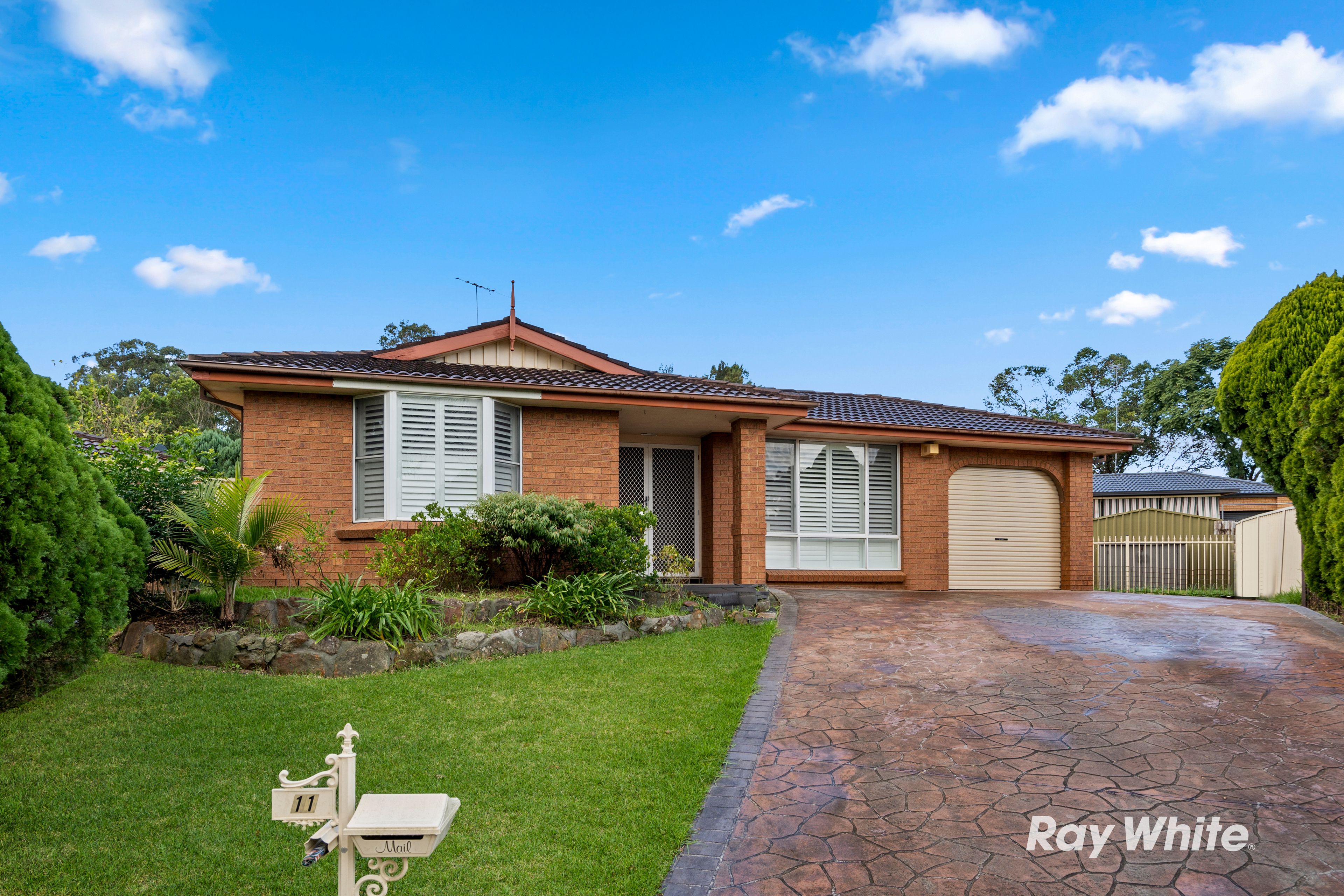 11 Carly Place, Quakers Hill NSW 2763