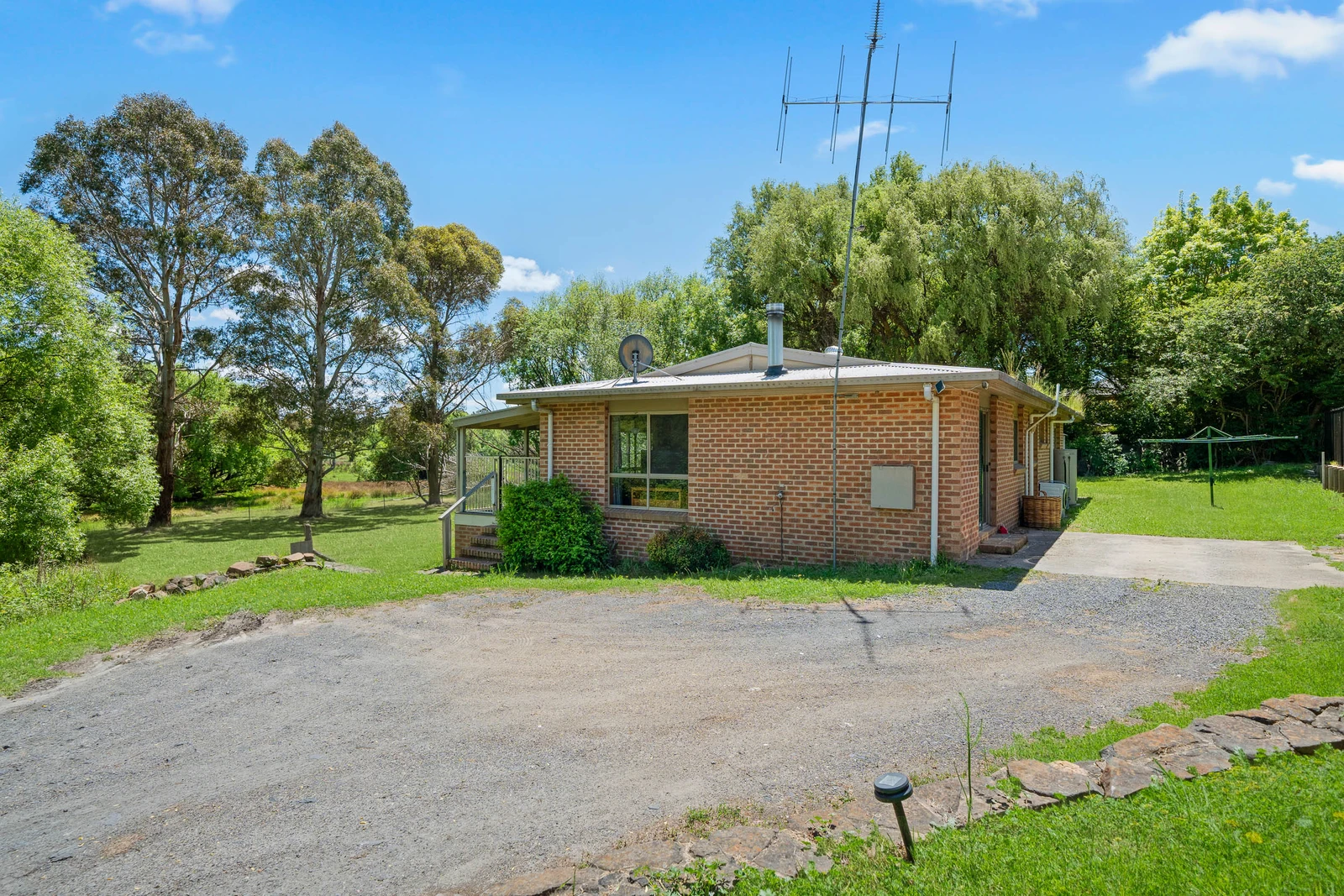 2 Wade Street, Crookwell, NSW 2583
