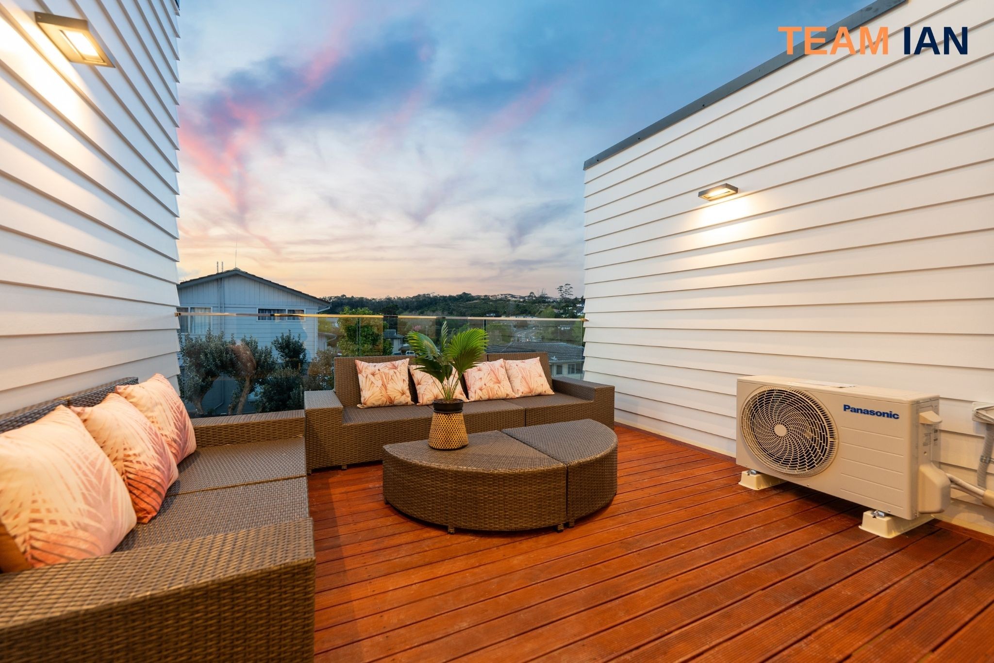 4/14 Sabot Place, Massey, Waitakere City