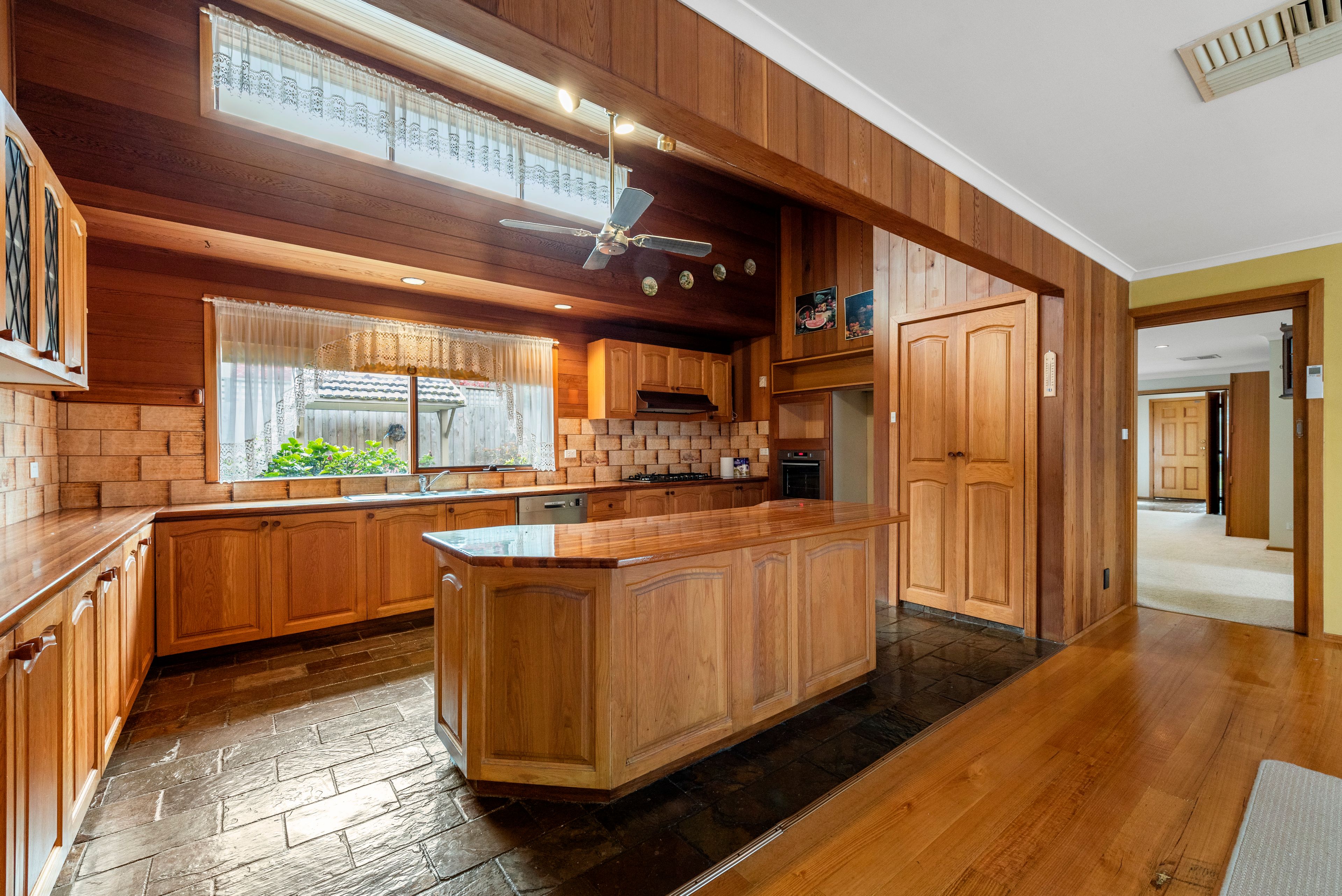 7 Richard Court, Rowville, VIC 3178