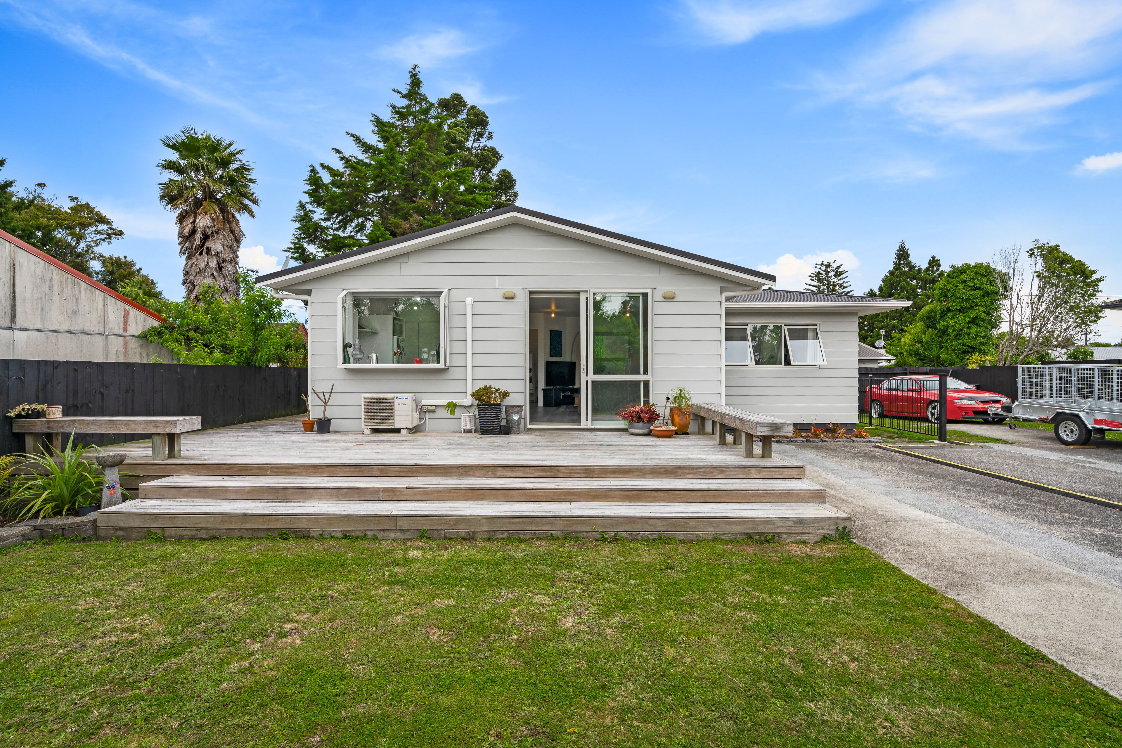 9B Woodvale Road, Glen Eden, Waitakere City
