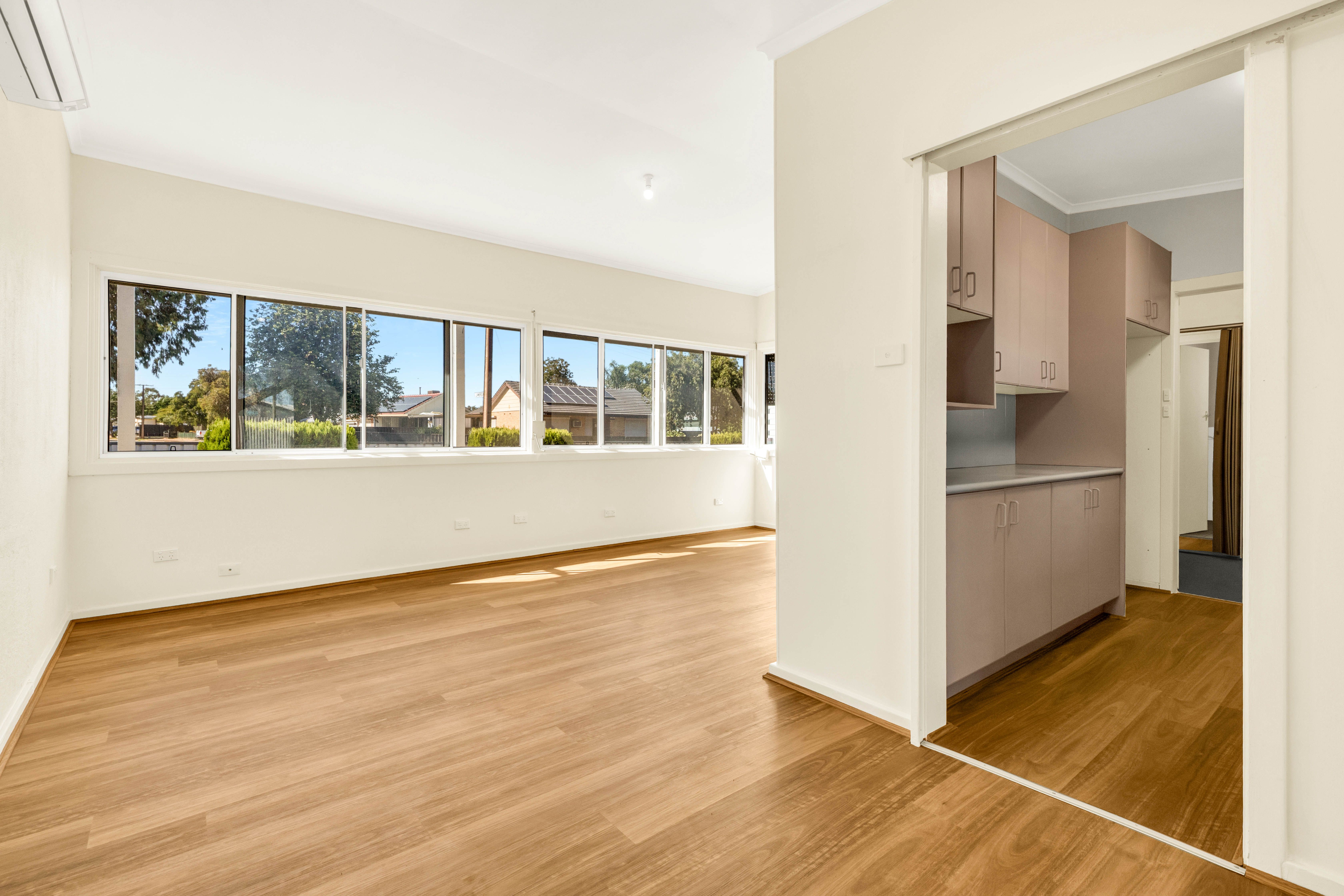 9 Stapleton Street — photo 6 of 19