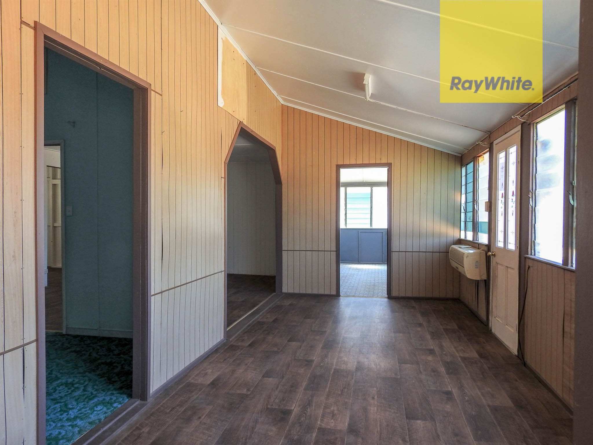 85 Crane Street, Longreach, QLD 4730