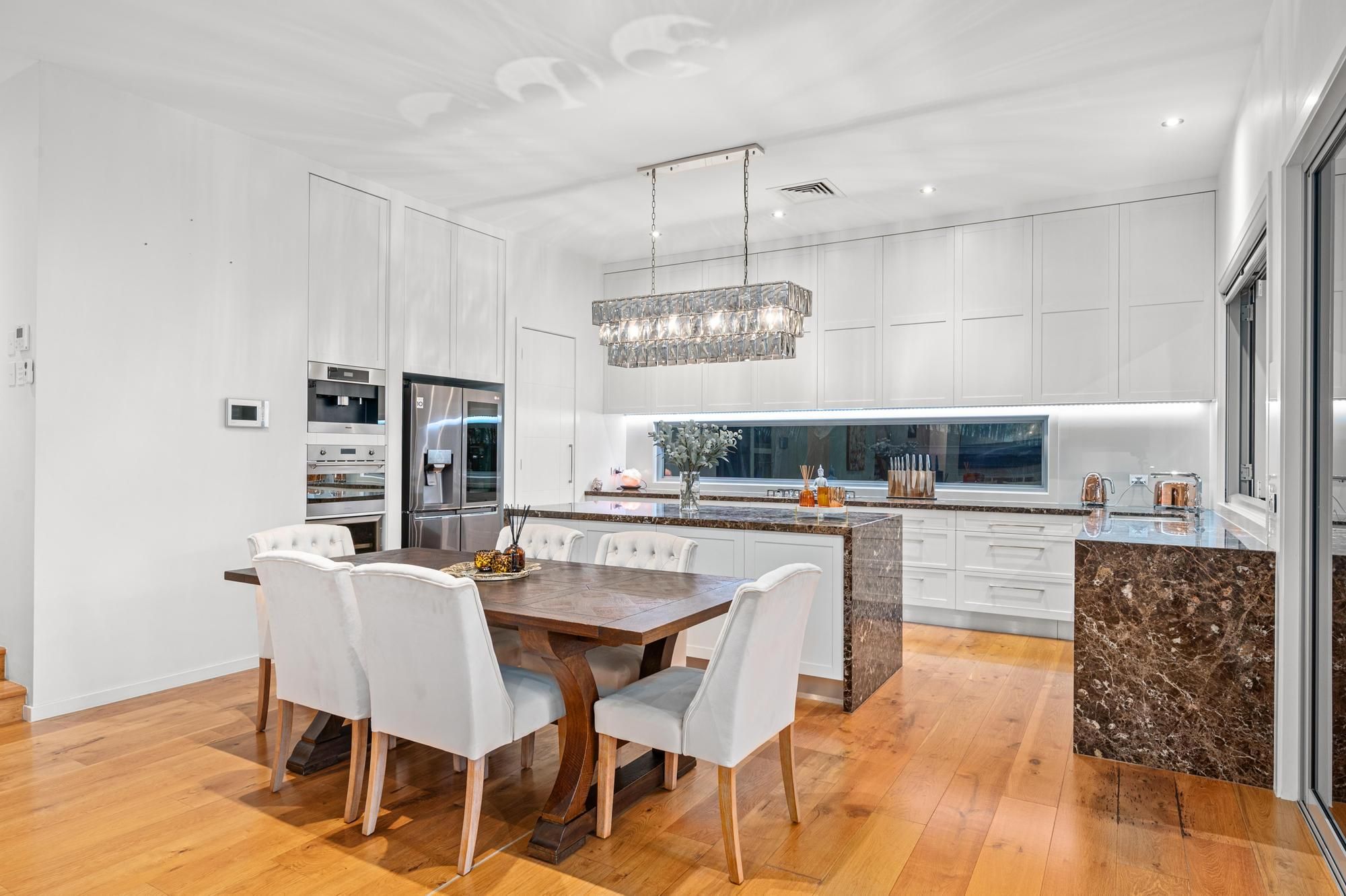 105 Birchwood Crescent — photo 5 of 24