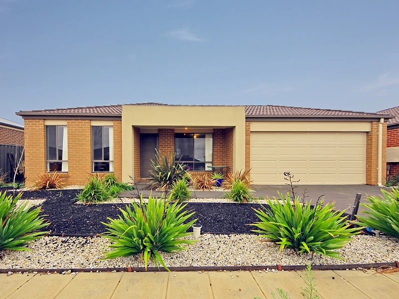 8 Kambah Street, Tarneit, VIC 3029