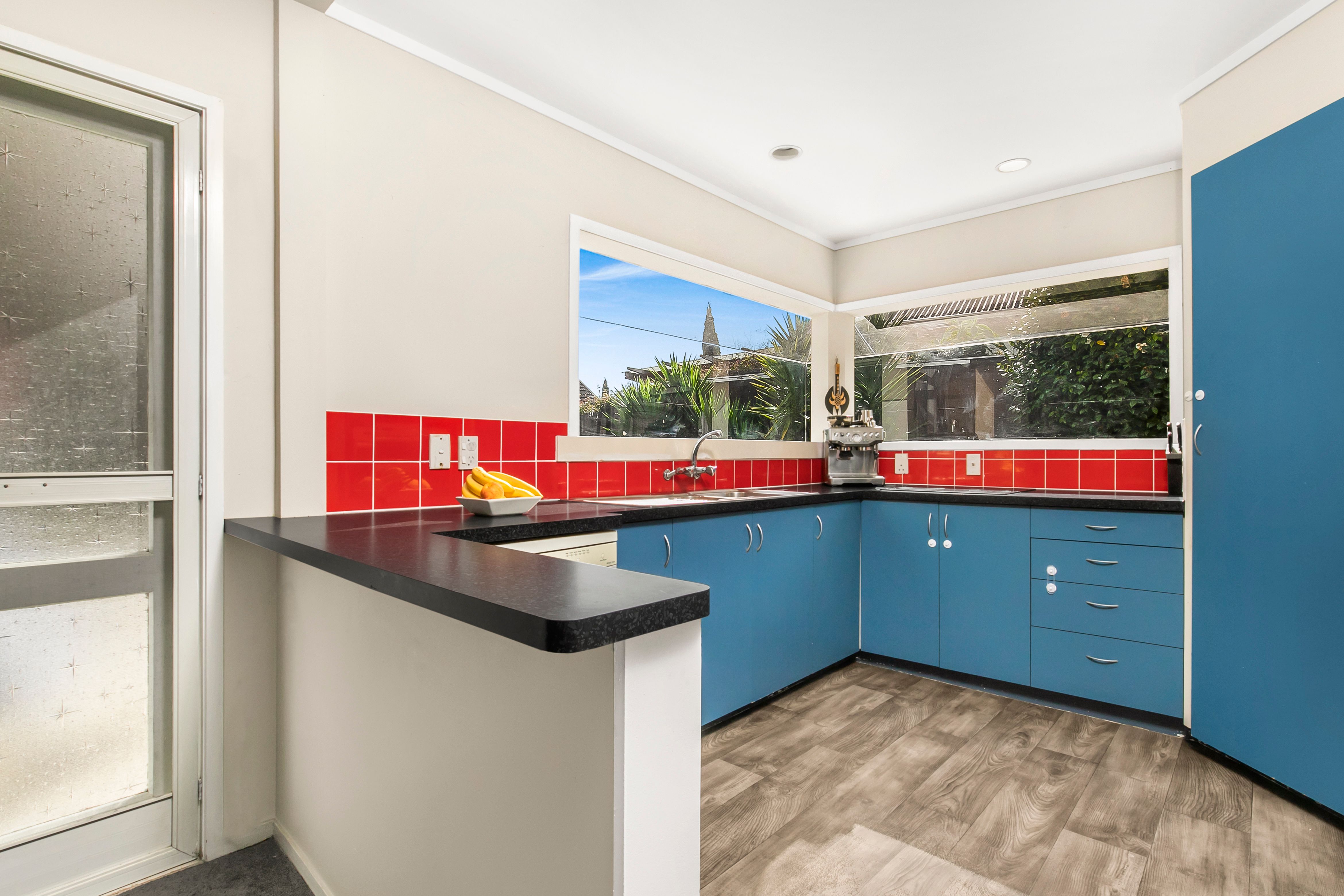 2/4 Sharivari Place, Conifer Grove, Manukau City