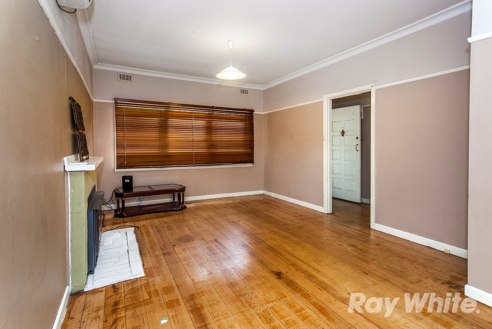 1/4 Great Ryrie Street, Ringwood, VIC 3134