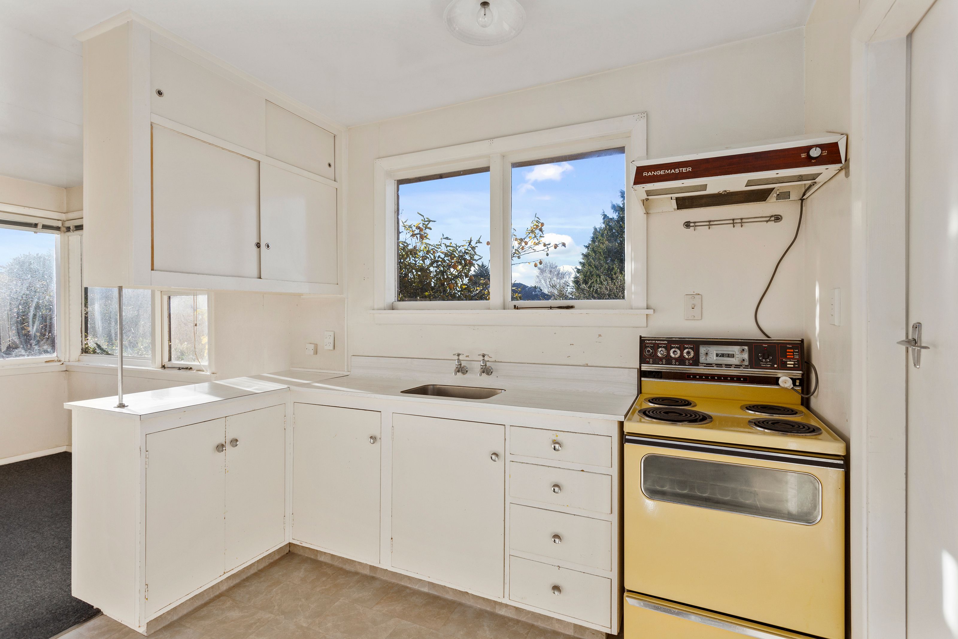 16 Inca Place, Redwood, Christchurch City