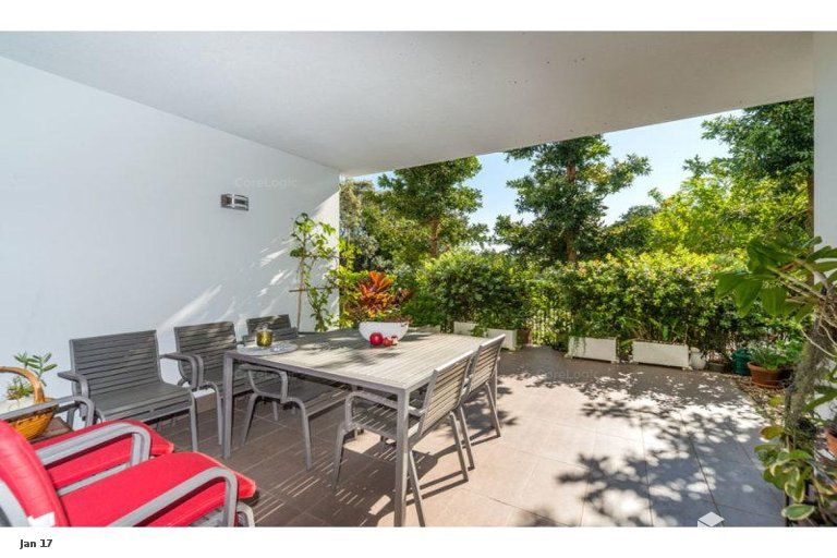 89/20-28 Bayview Street, Runaway Bay, QLD 4216