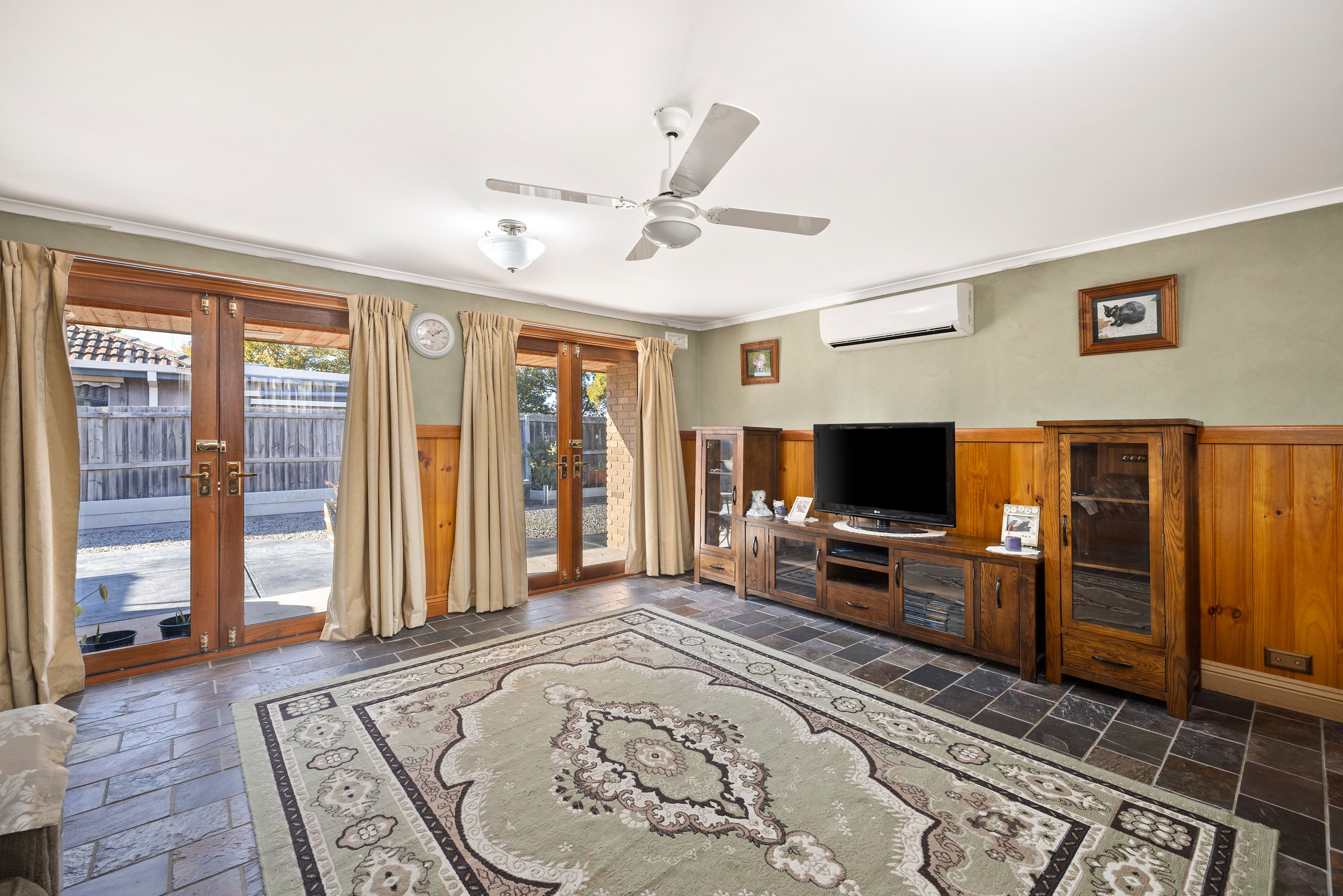 12 Mudie Avenue — photo 7 of 15
