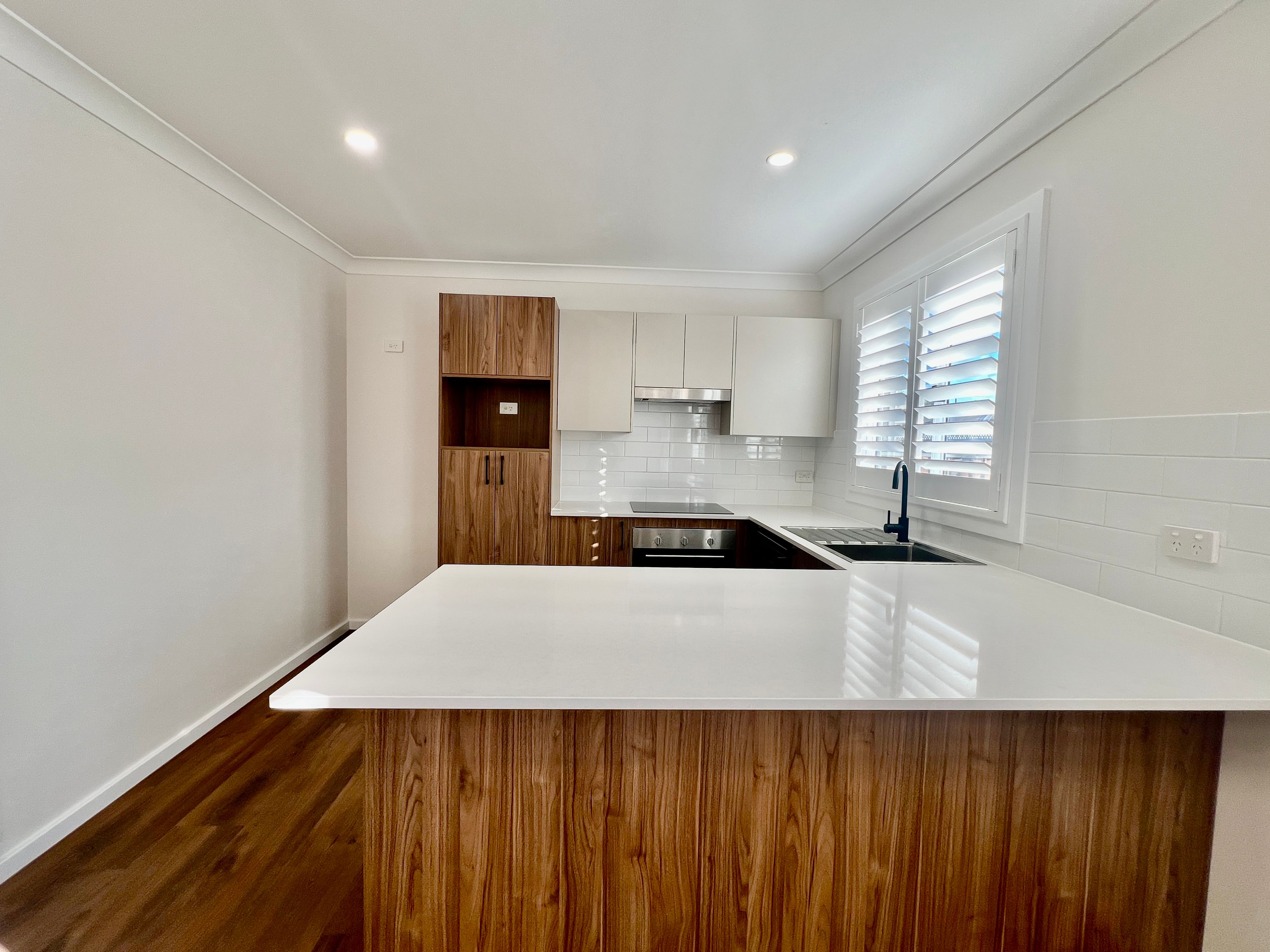 1B Cheryl Street, Mannering Park, NSW 2259
