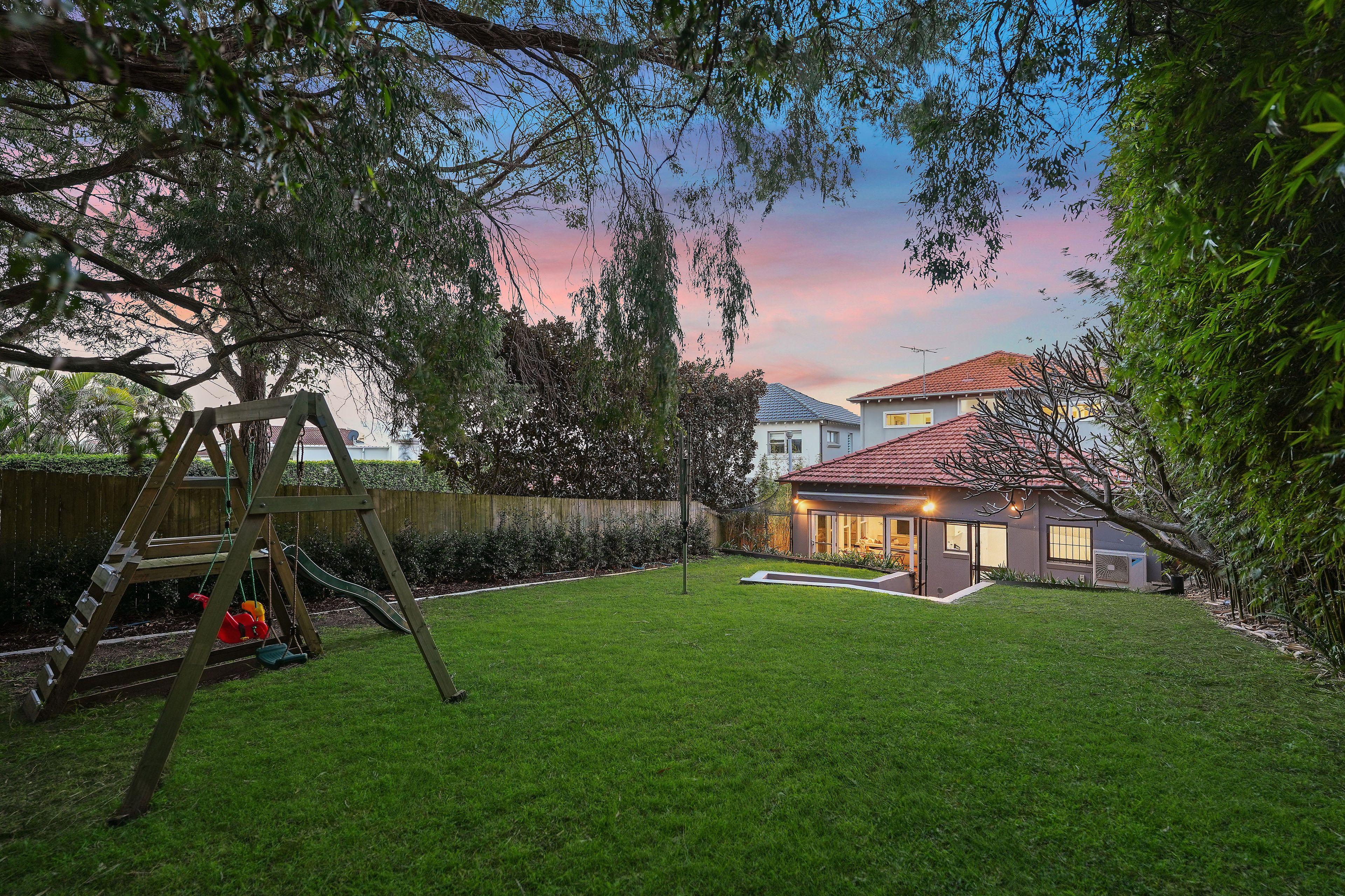 288 Military Road — photo from Ray White Double Bay