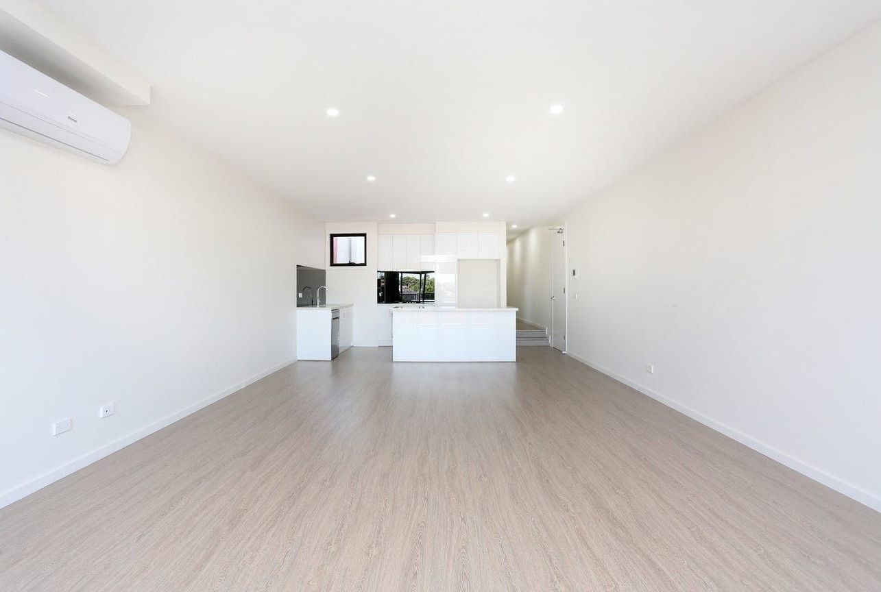 201/533 High Street — photo from Ray White Brunswick
