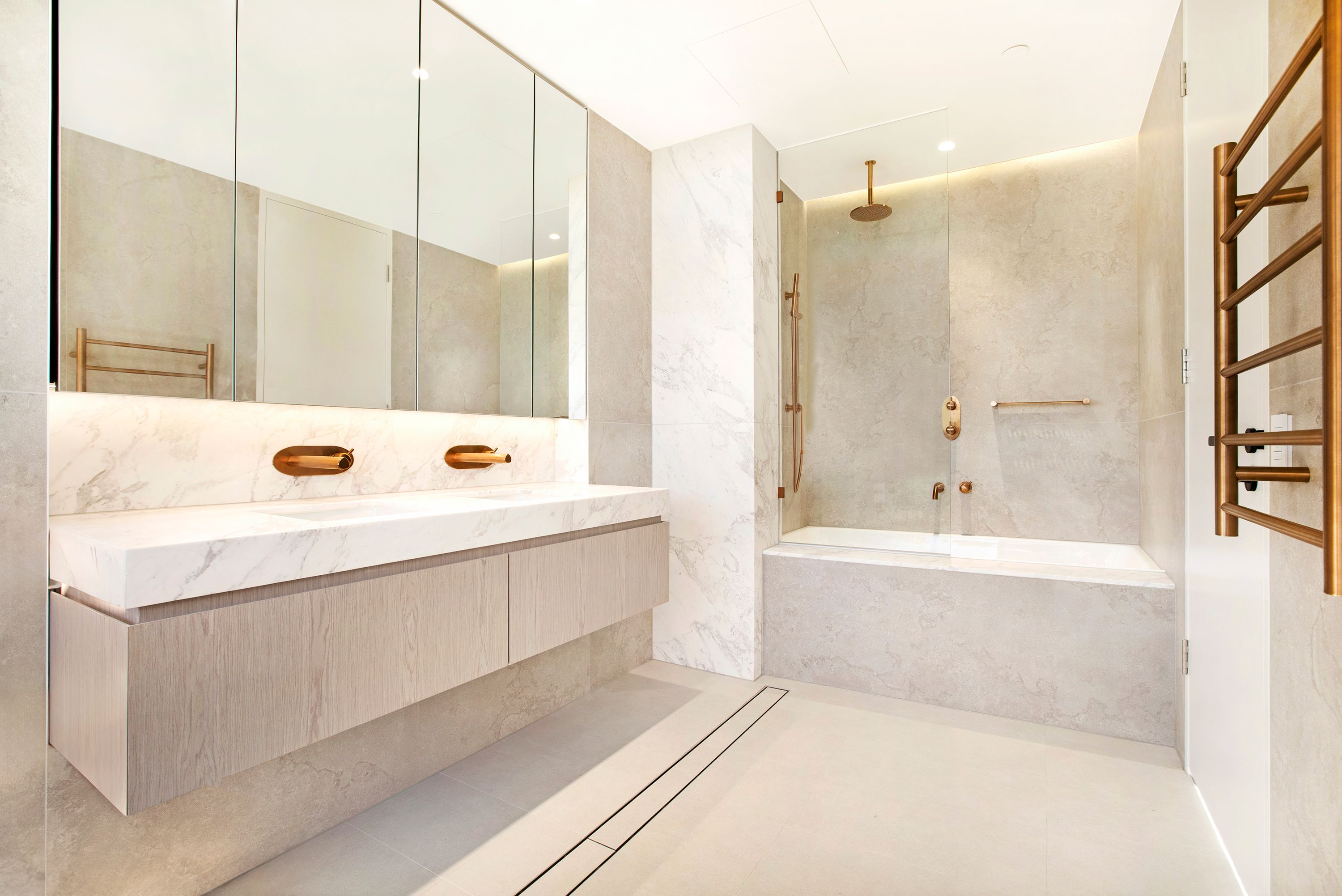1402/111 Castlereagh Street — photo 8 of 23