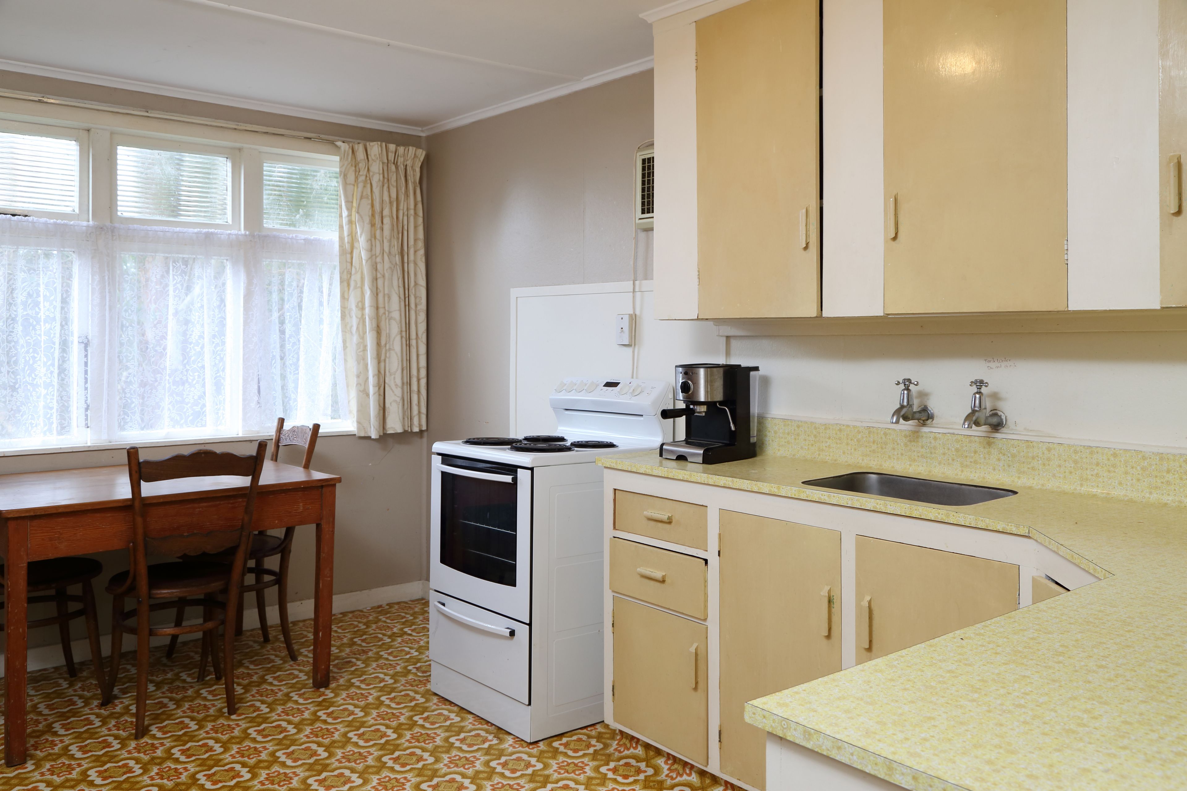 77 Romahapa Road, Romahapa, Clutha District