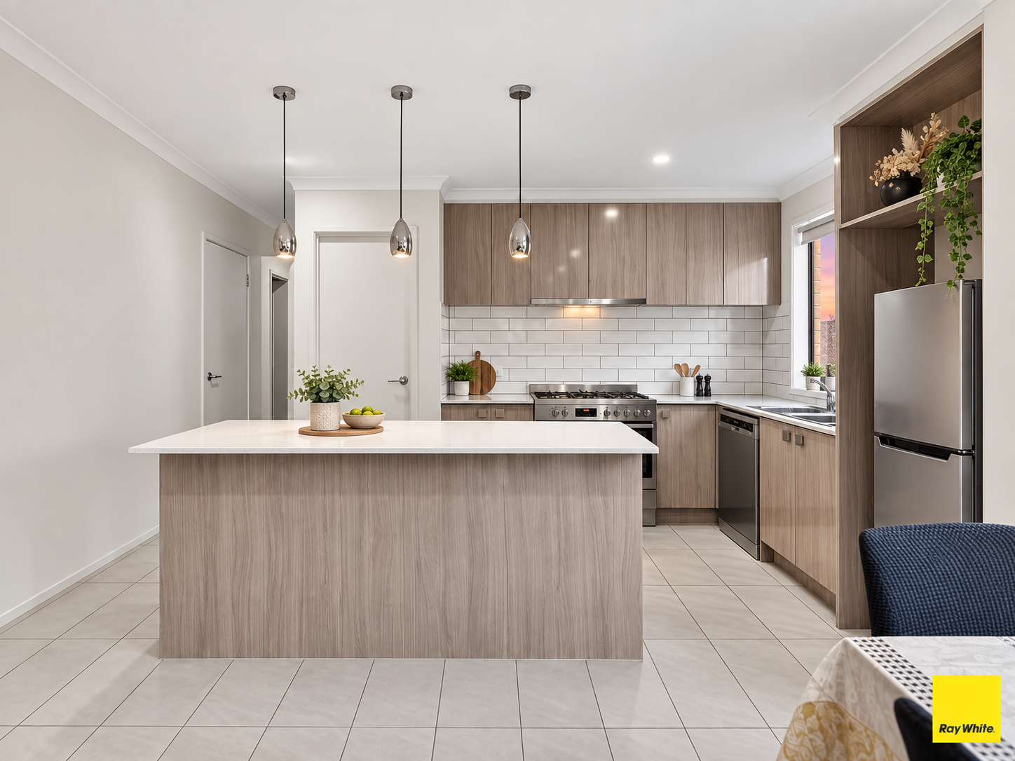 32 Bruny Drive — photo 6 of 22