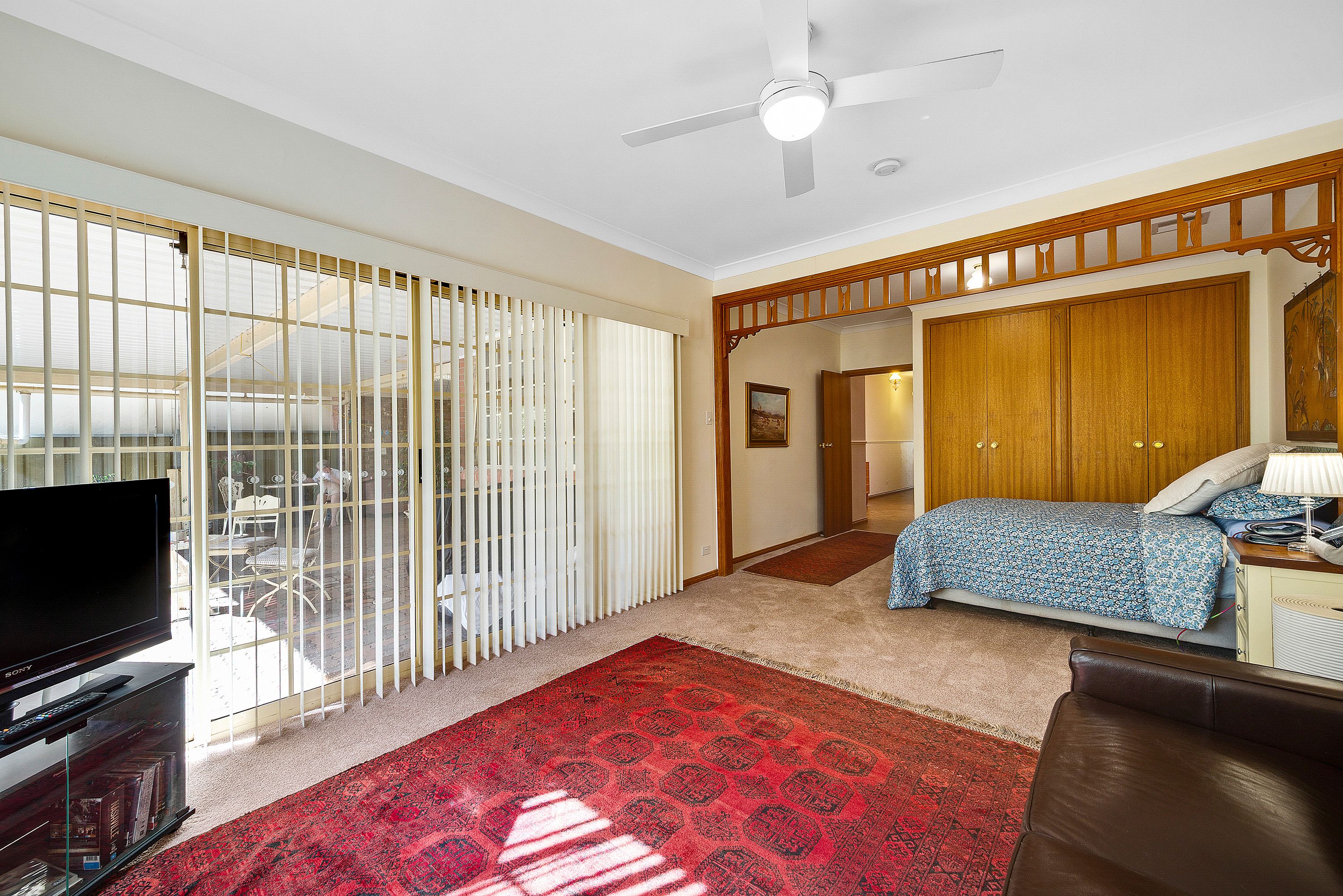 1 Heitmann Court — photo 6 of 19