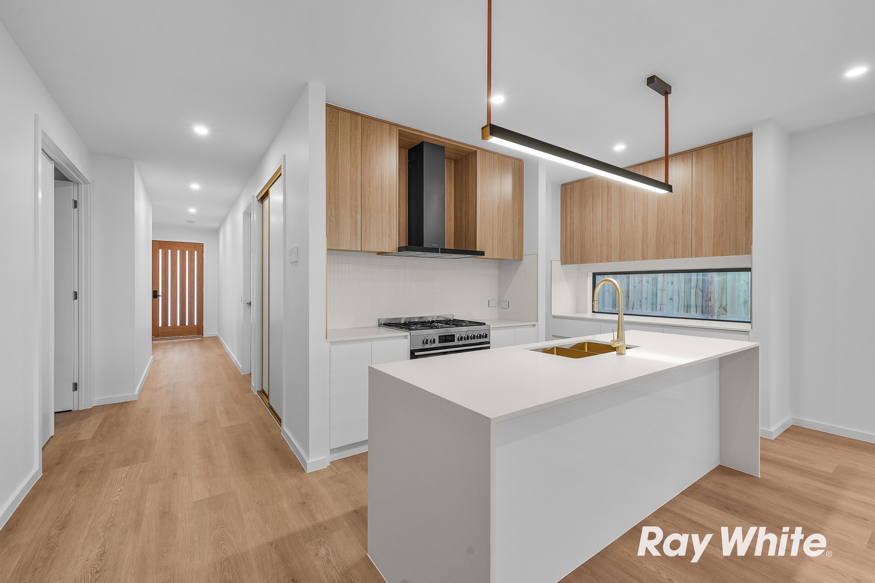 31 Wicklow Crescent, Donnybrook, VIC 3064