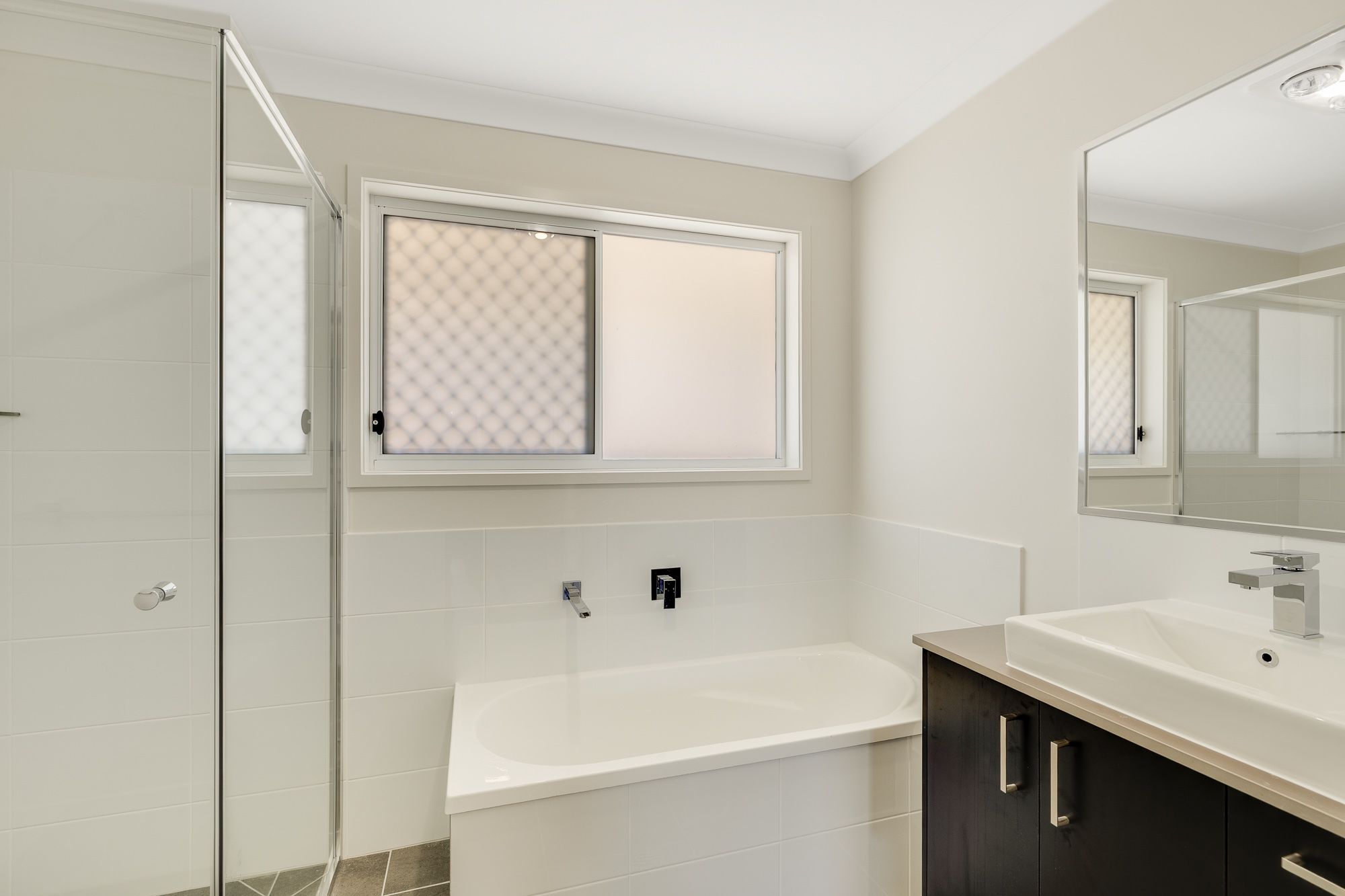 7 Bluebell Street — photo 8 of 10