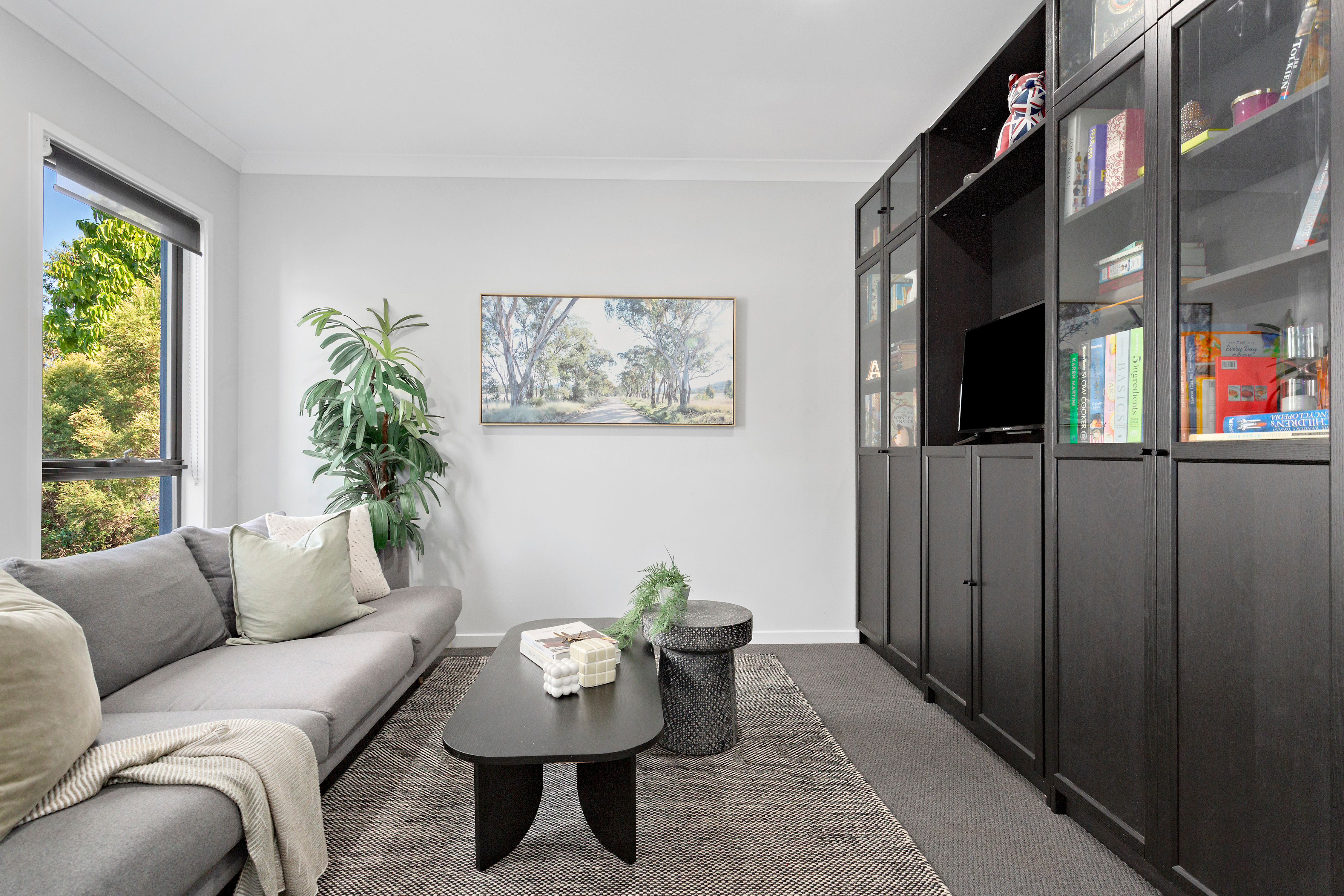 181 Canvey Road — photo 8 of 17