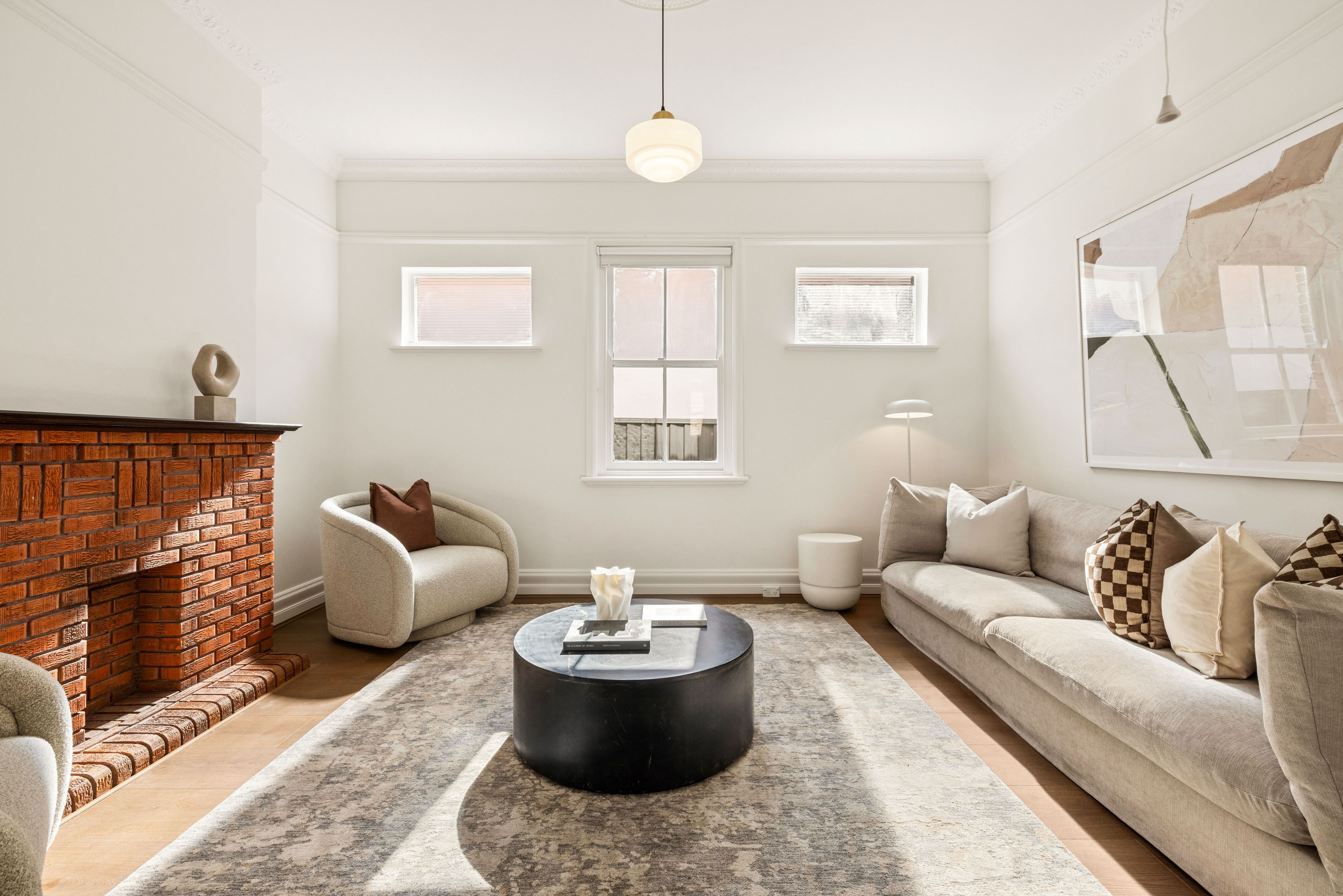 33 Gloucester Street — photo 3 of 16