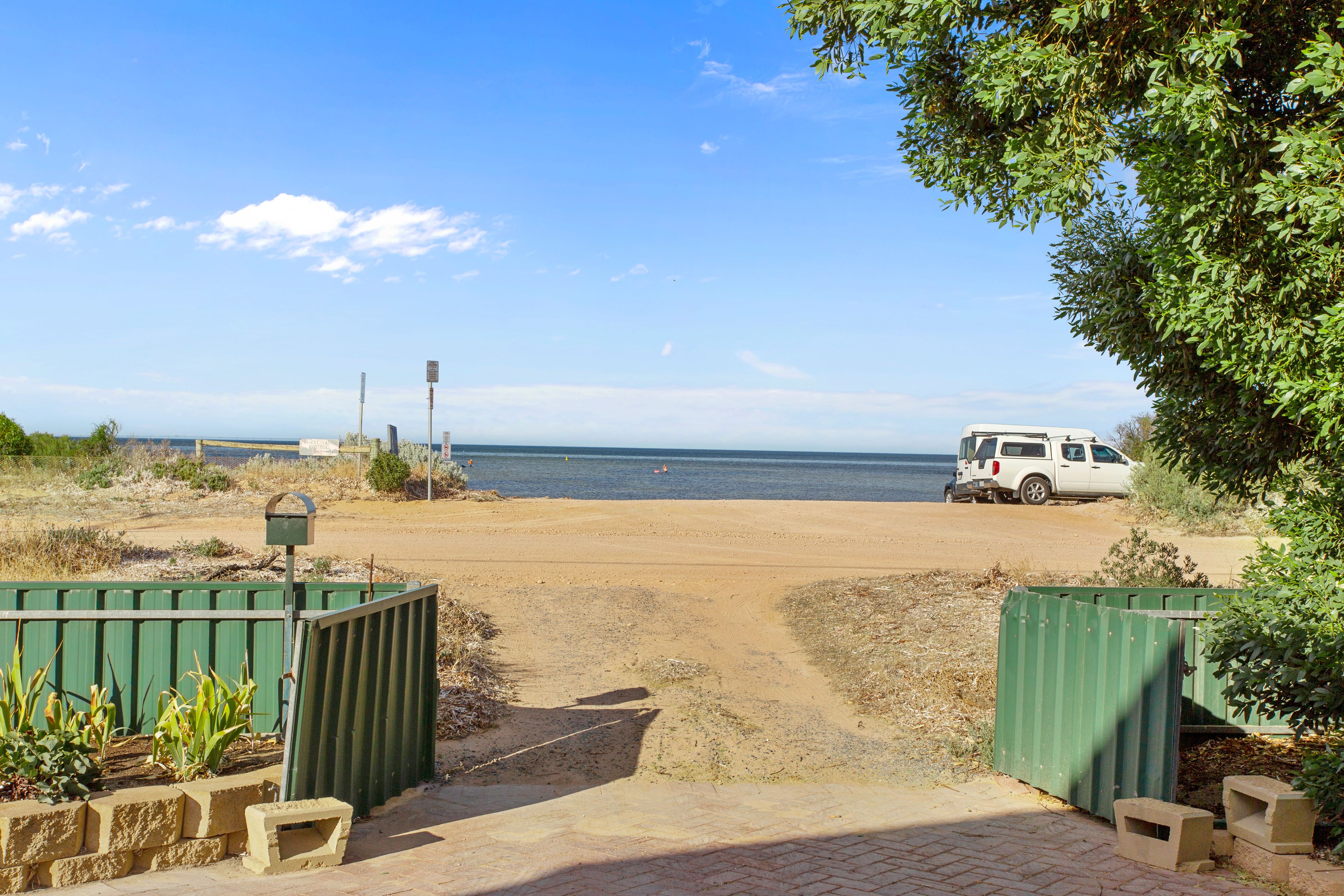 187 The Esplanade, Thompson Beach, SA 5501 Sold House Ray White Barossa Valley Two Wells