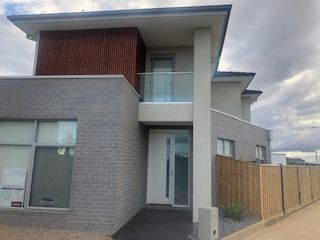 71 Cassinia Circuit, Tarneit, VIC 3029