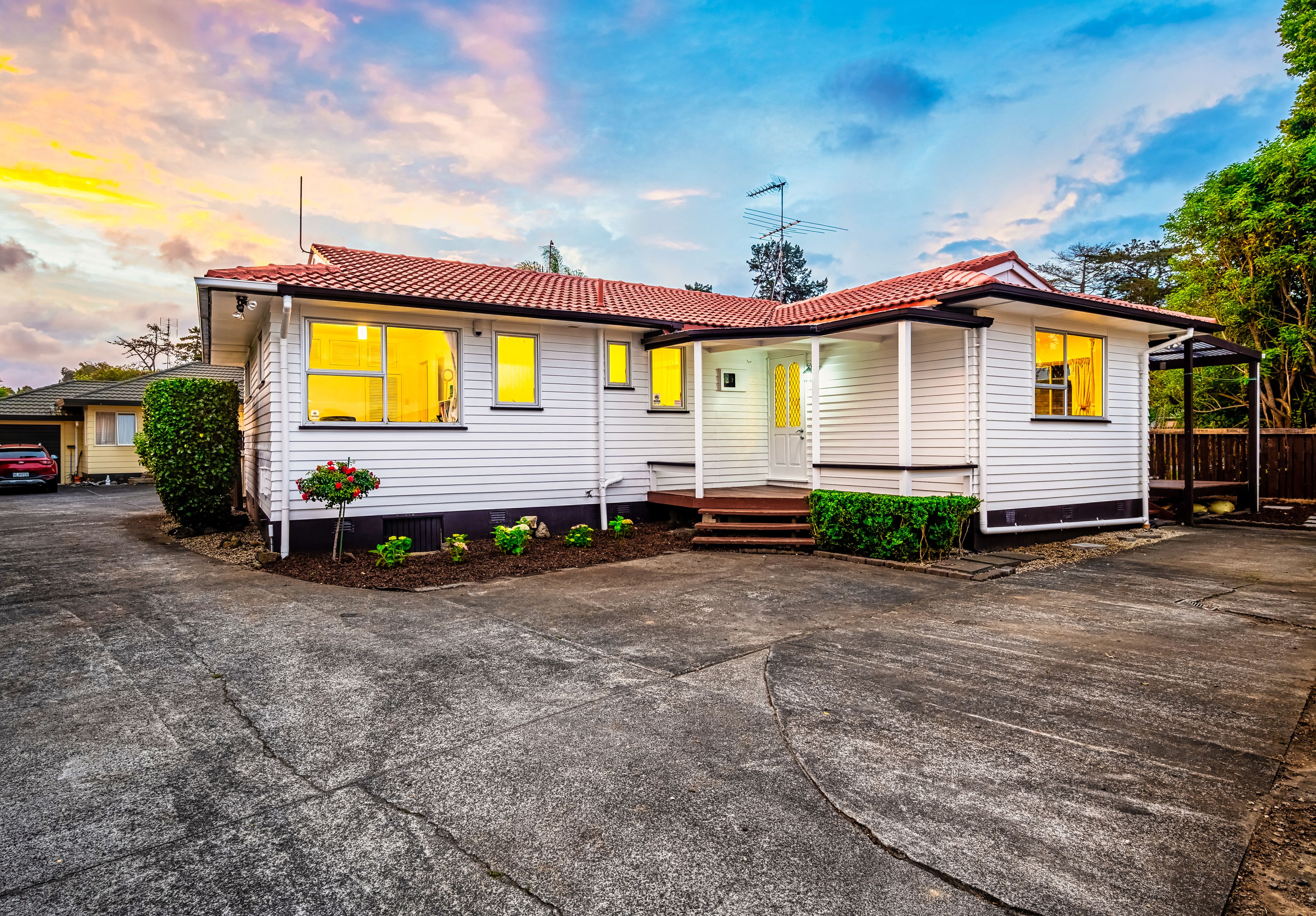 1/21 Robert Allan Way, Pakuranga, Manukau City