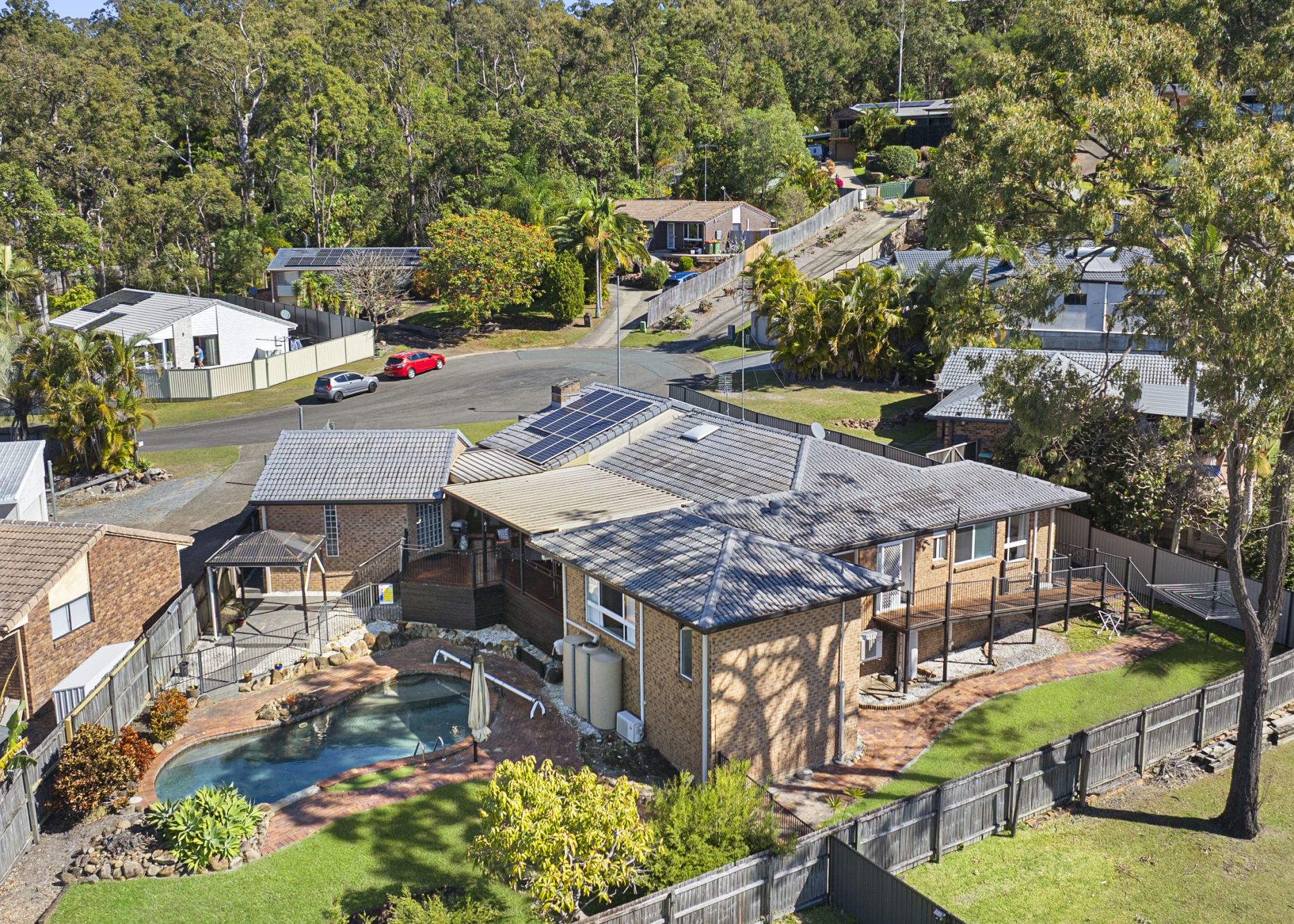 9 Wittenoom Court — photo 4 of 29